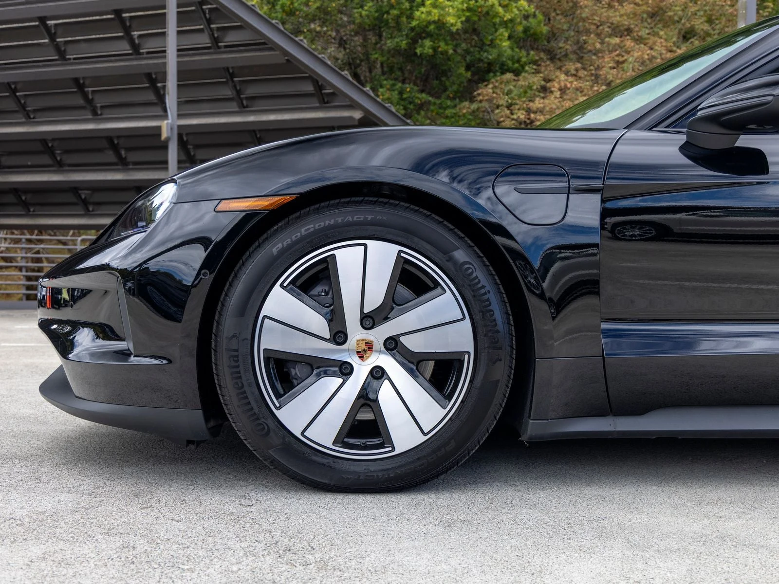 2026 Porsche Taycan 4 Sedan (2025 Update), 13/20