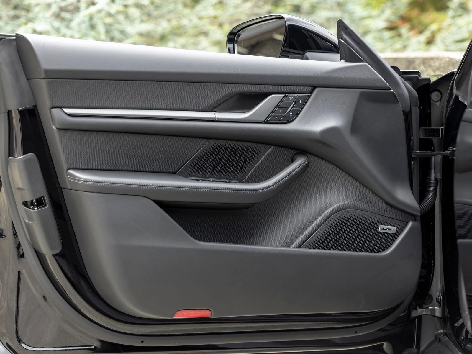 2026 Porsche Taycan 4 Sedan (2025 Update), 20/20