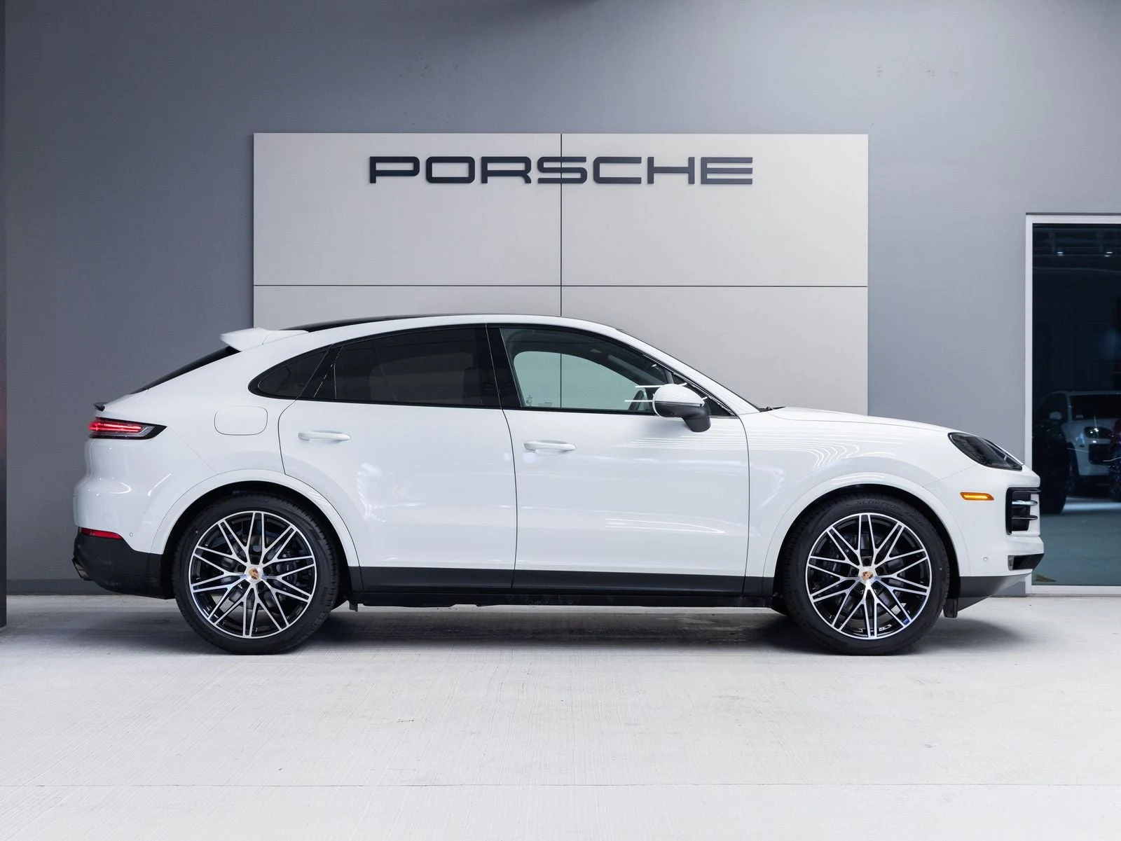2026 Porsche Cayenne Coupé (3rd Generation), 8/20