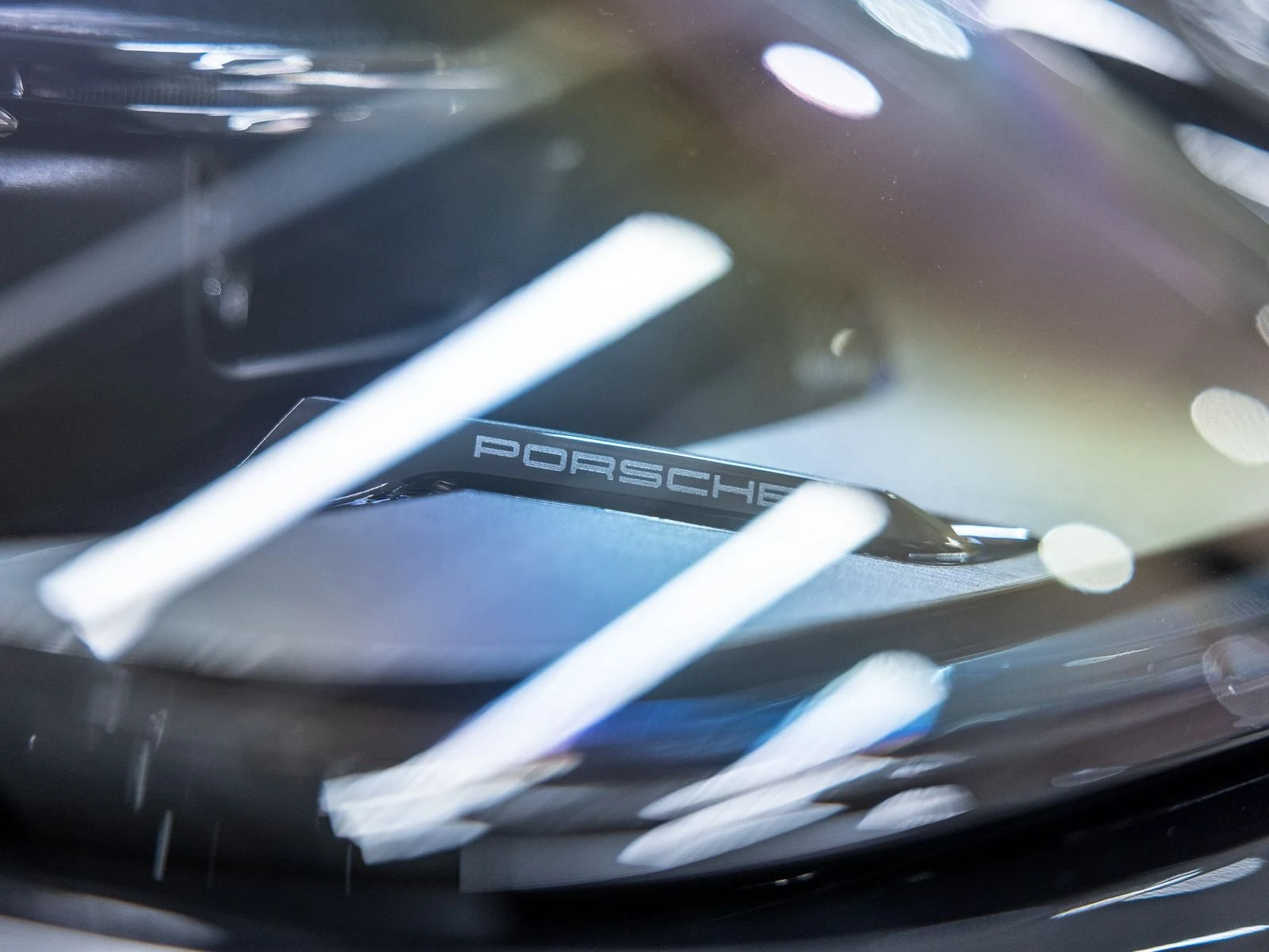 2026 Porsche Panamera 4 (976), 11/20