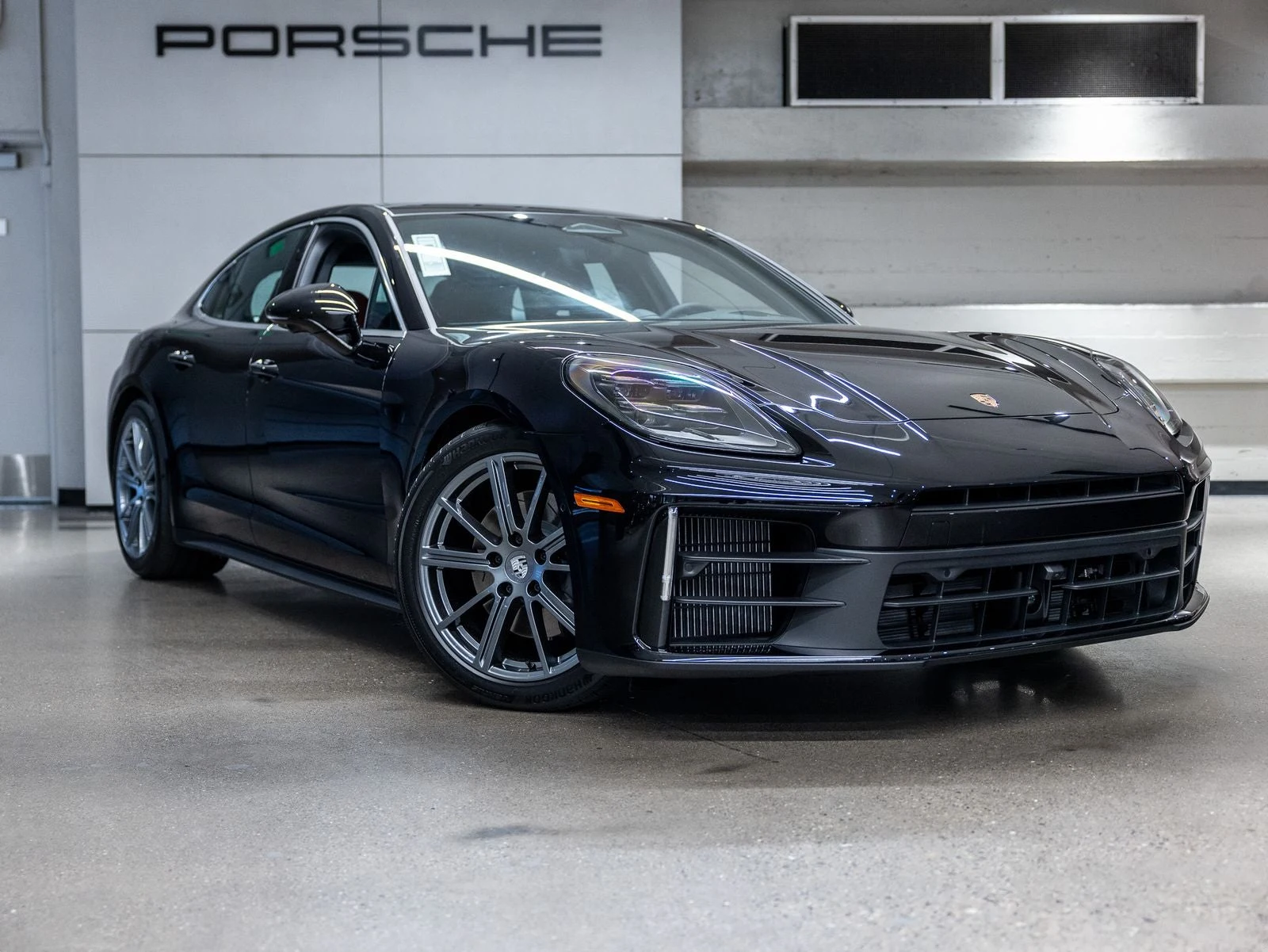 2026 Porsche Panamera 4 (976), 12/20