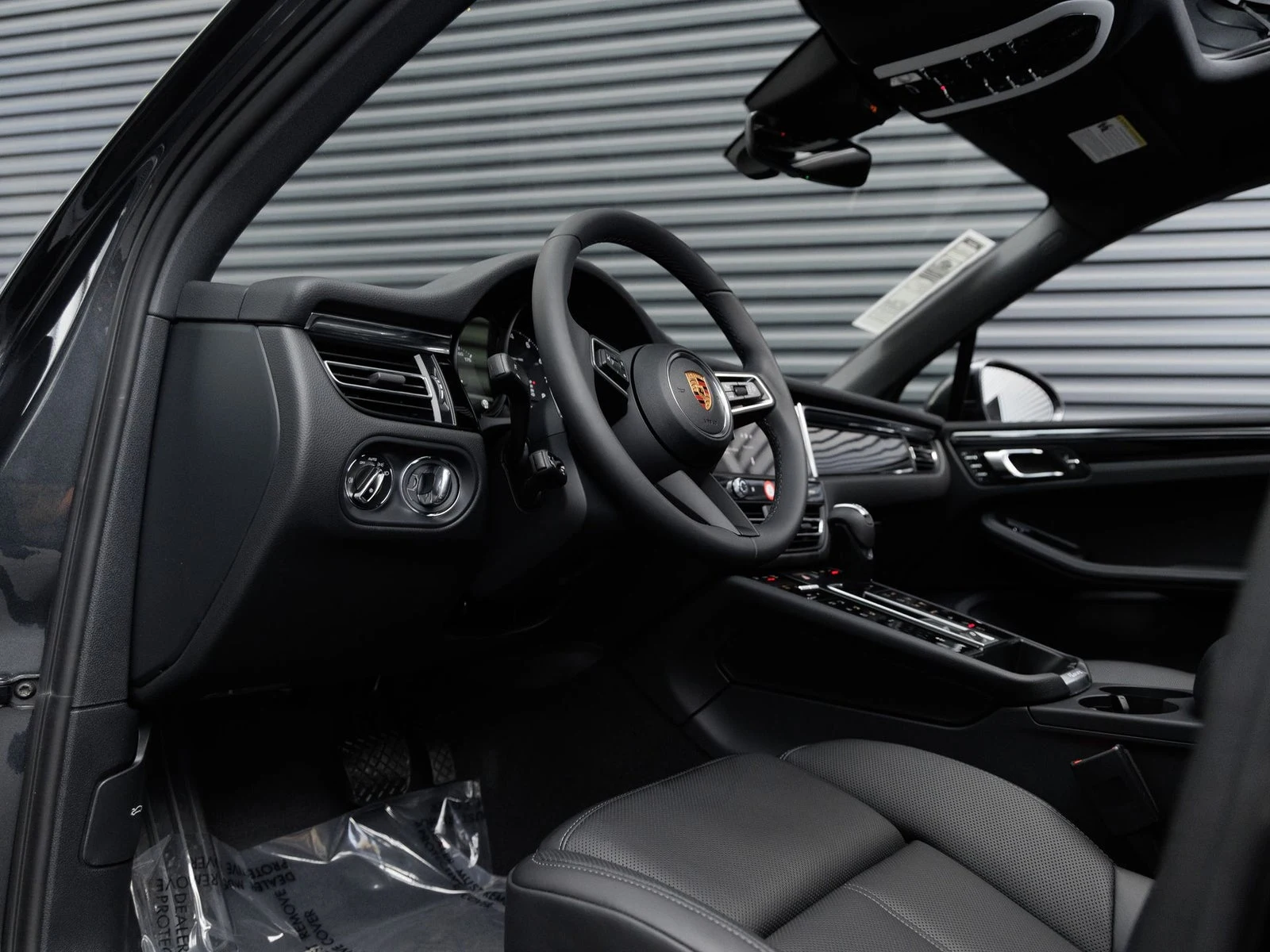 2026 Porsche Macan (95B), 4/20
