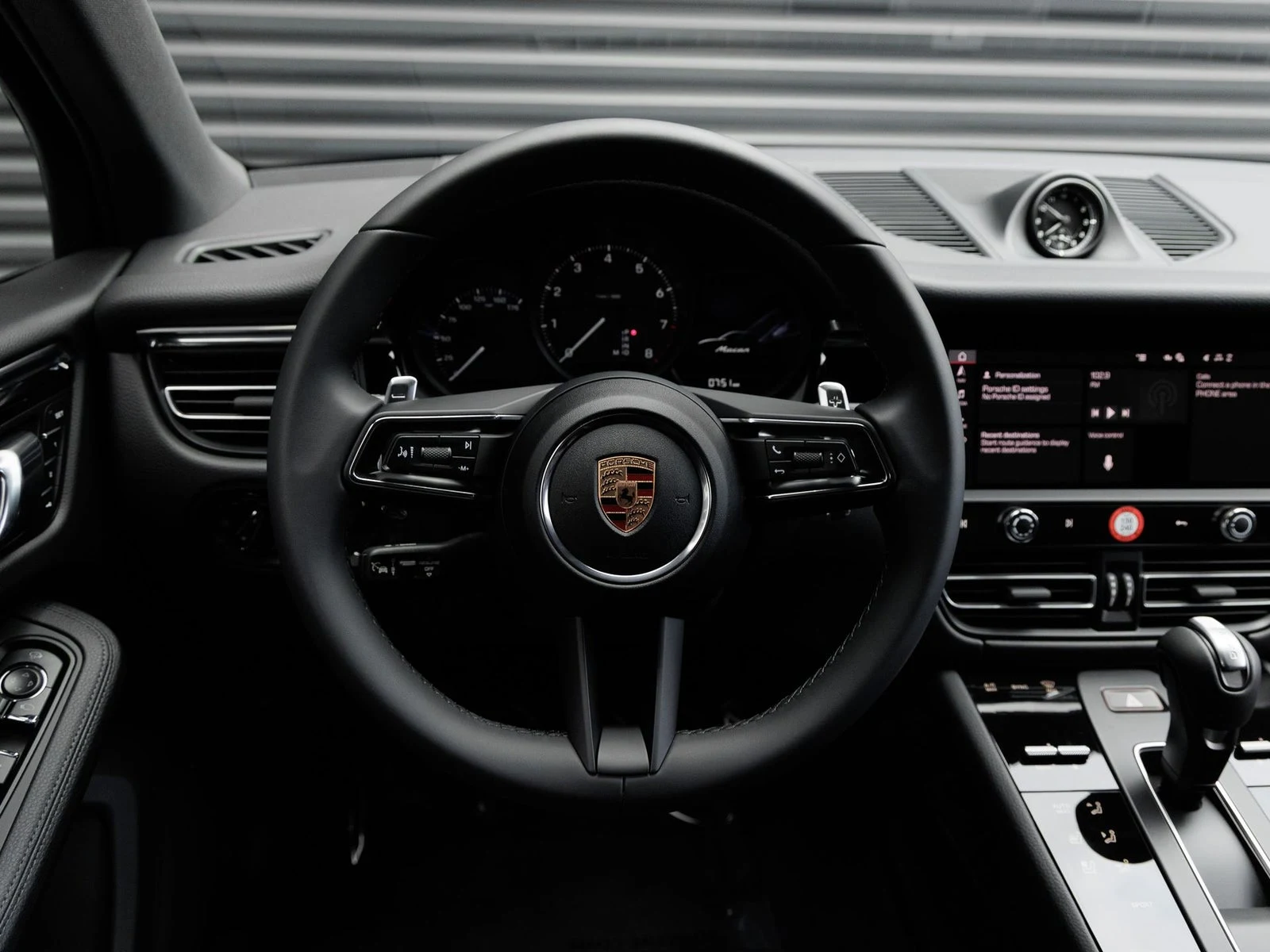 2026 Porsche Macan (95B), 16/20
