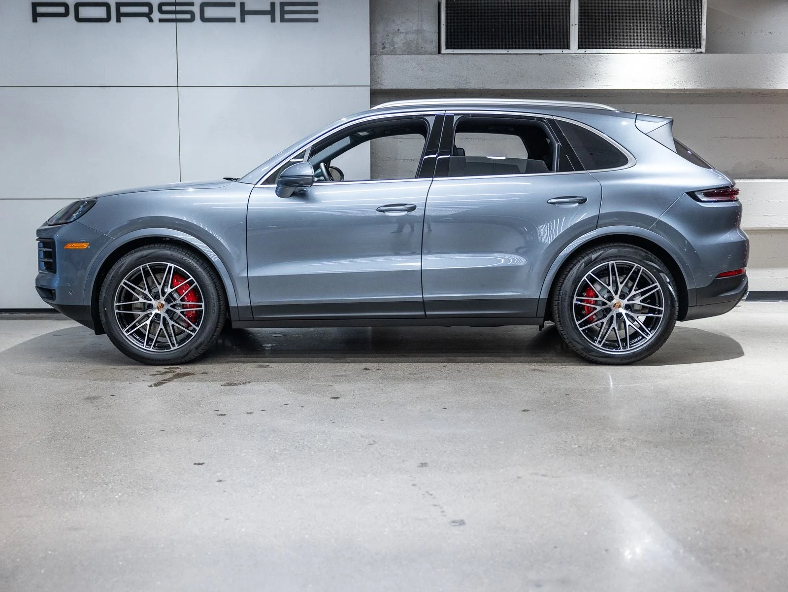 2026 Porsche Cayenne S (3rd Generation), 2/20