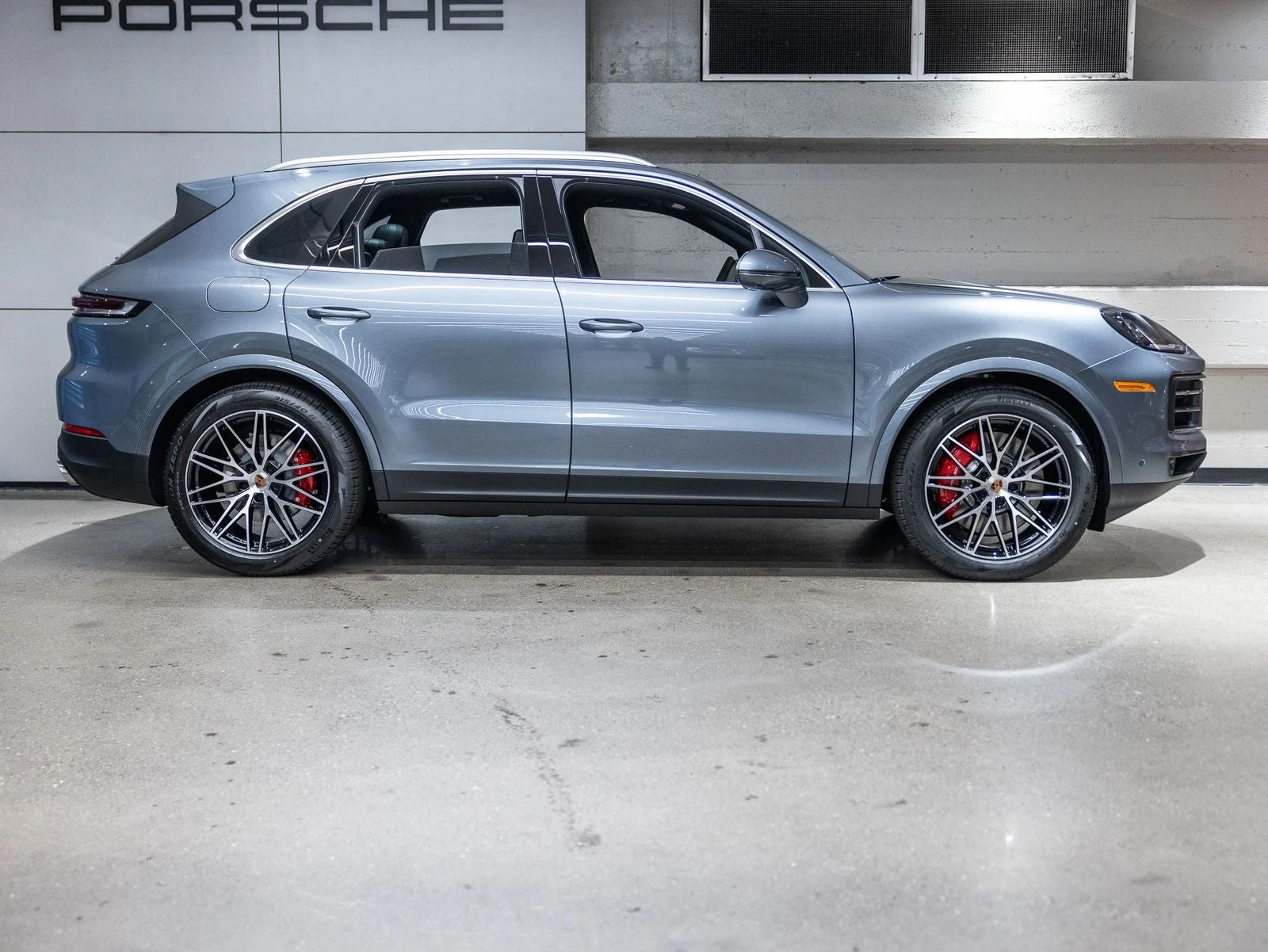 2026 Porsche Cayenne S (3rd Generation), 18/20