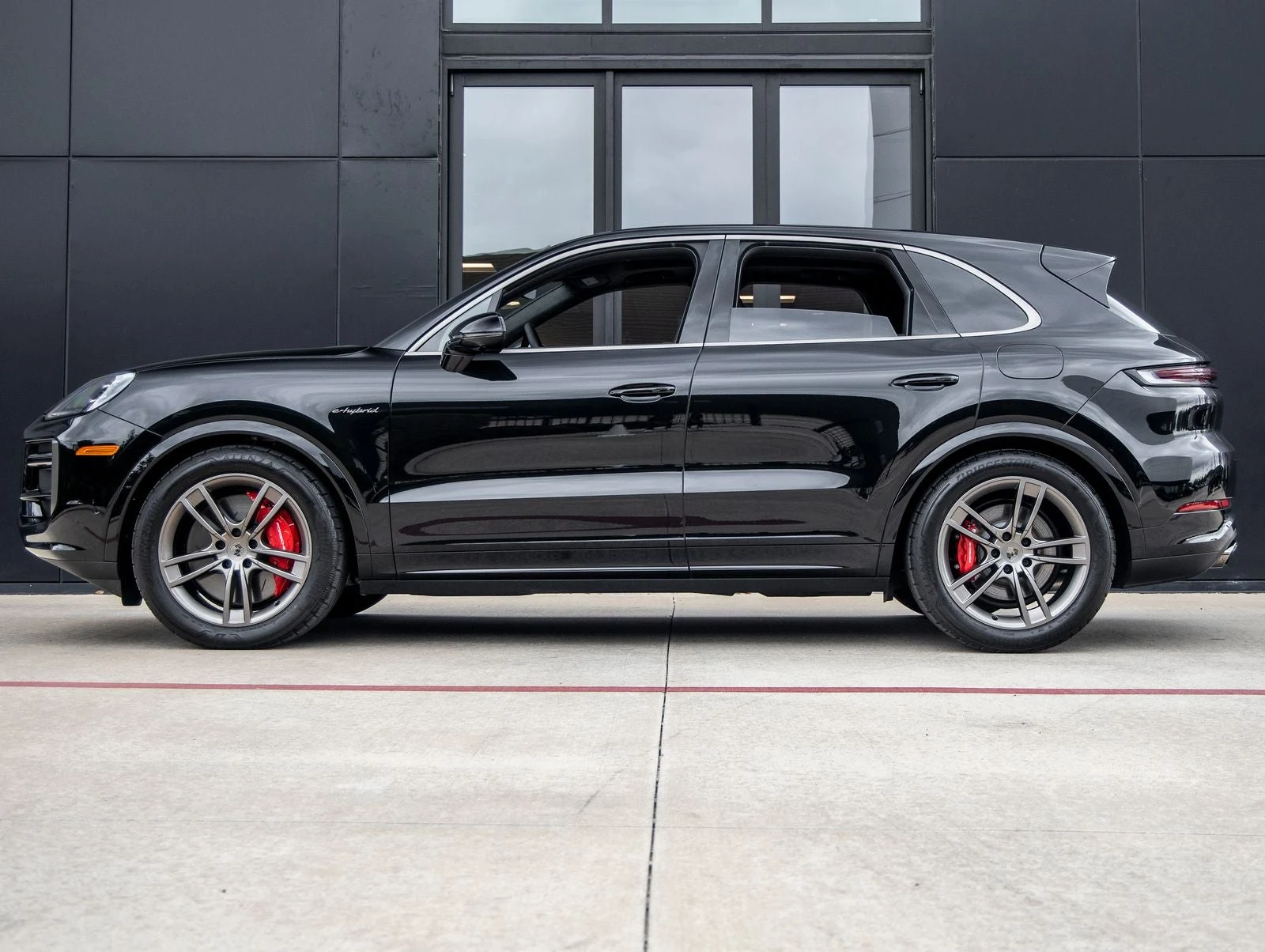 2025 Porsche Cayenne Turbo E-Hybrid (3rd Generation), 2/20