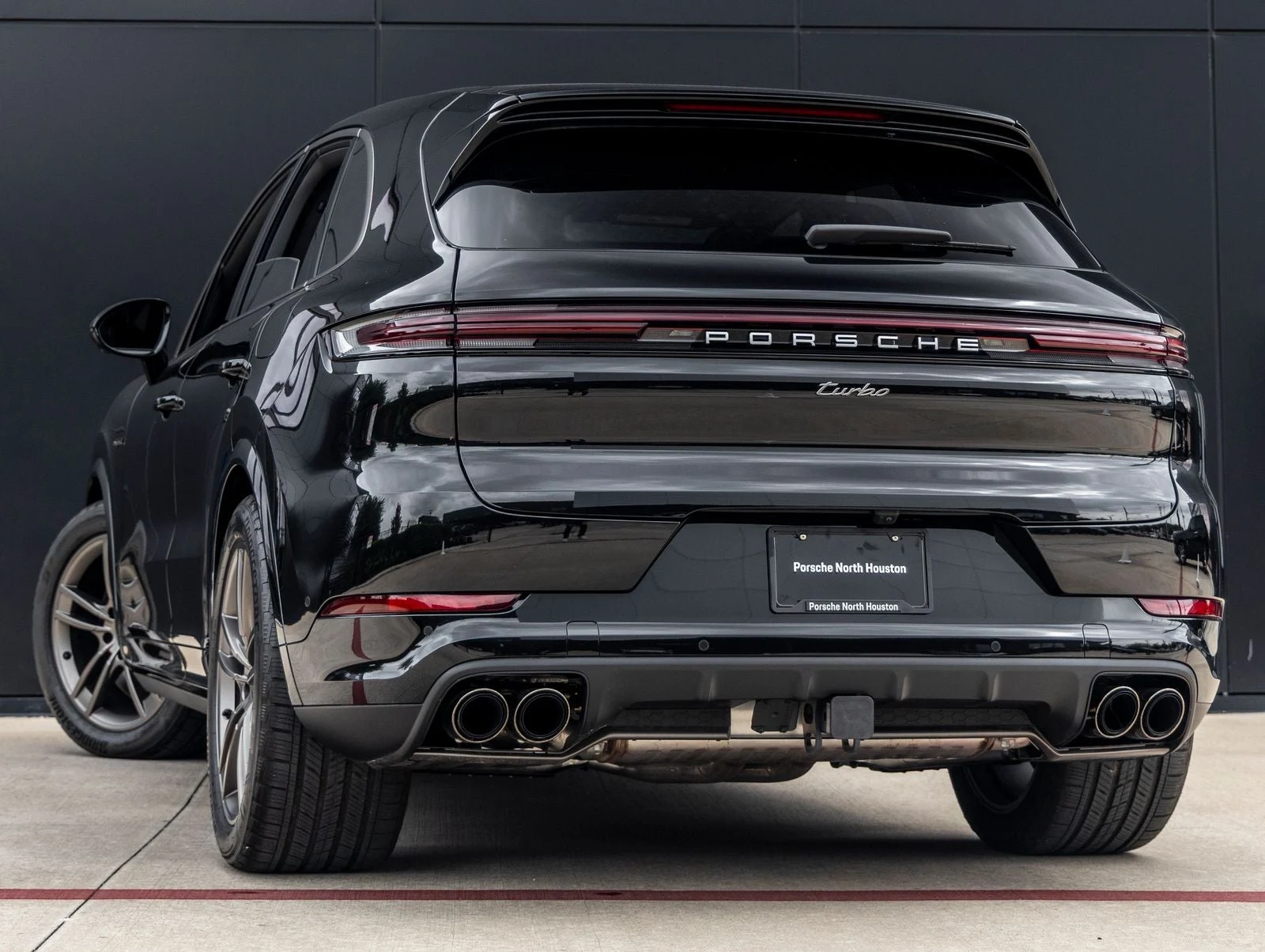 2025 Porsche Cayenne Turbo E-Hybrid (3rd Generation), 3/20