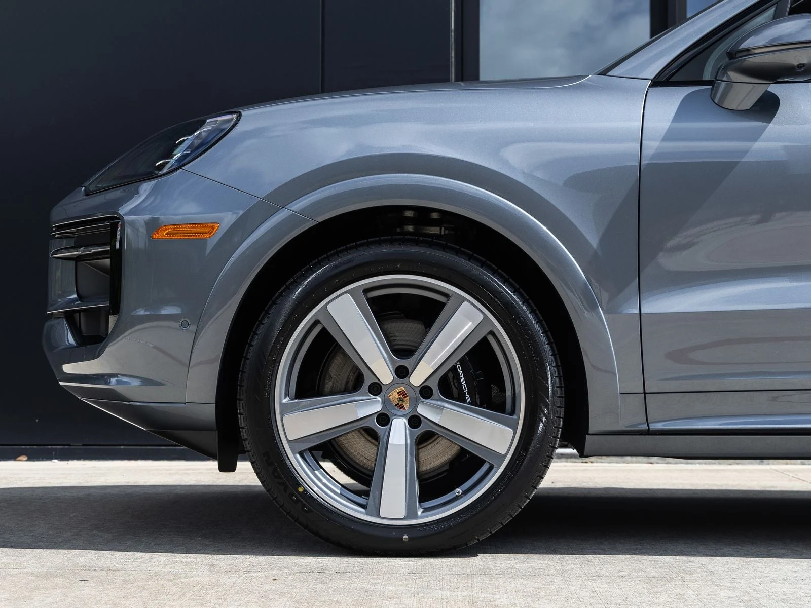 2026 Porsche Cayenne Coupé (3rd Generation), 13/20