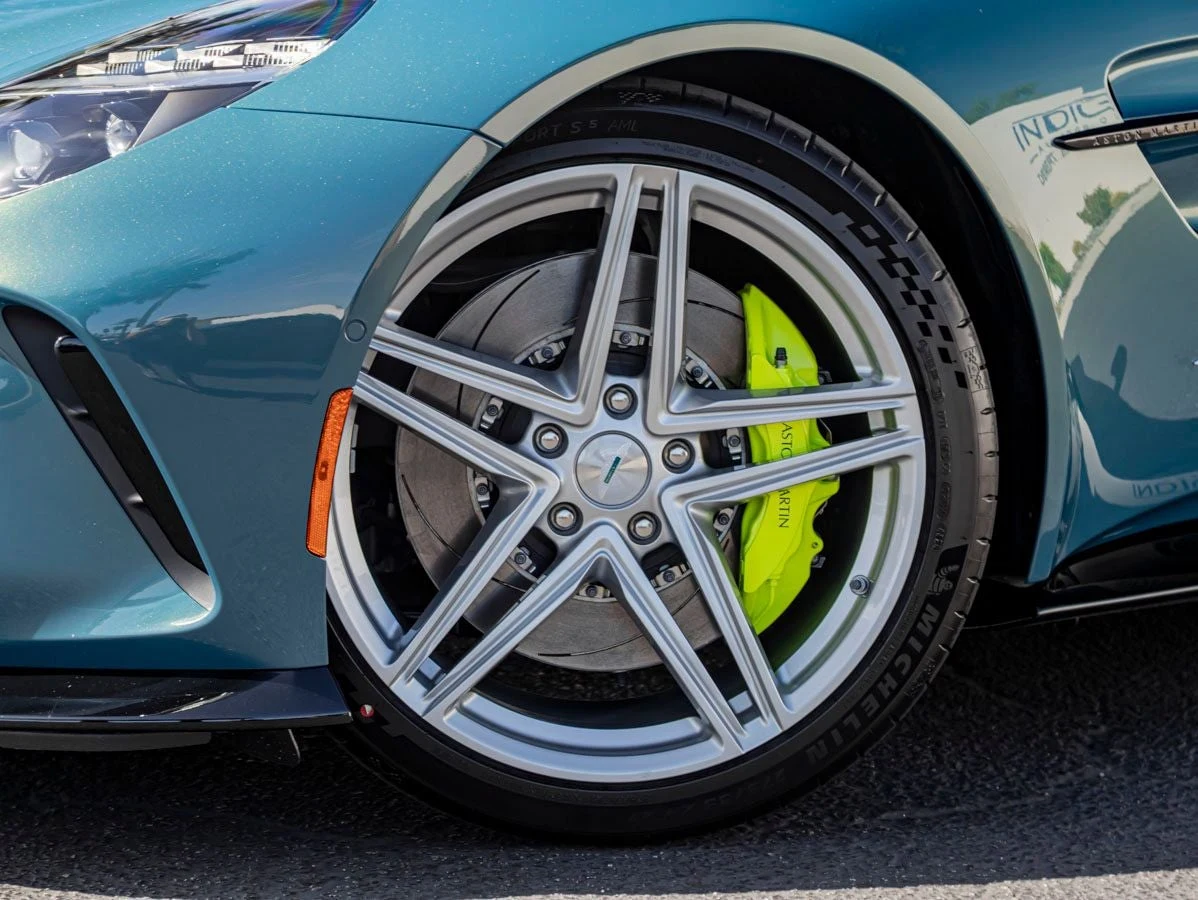 2026 Aston Martin Vantage S (2024 Update), 11/20