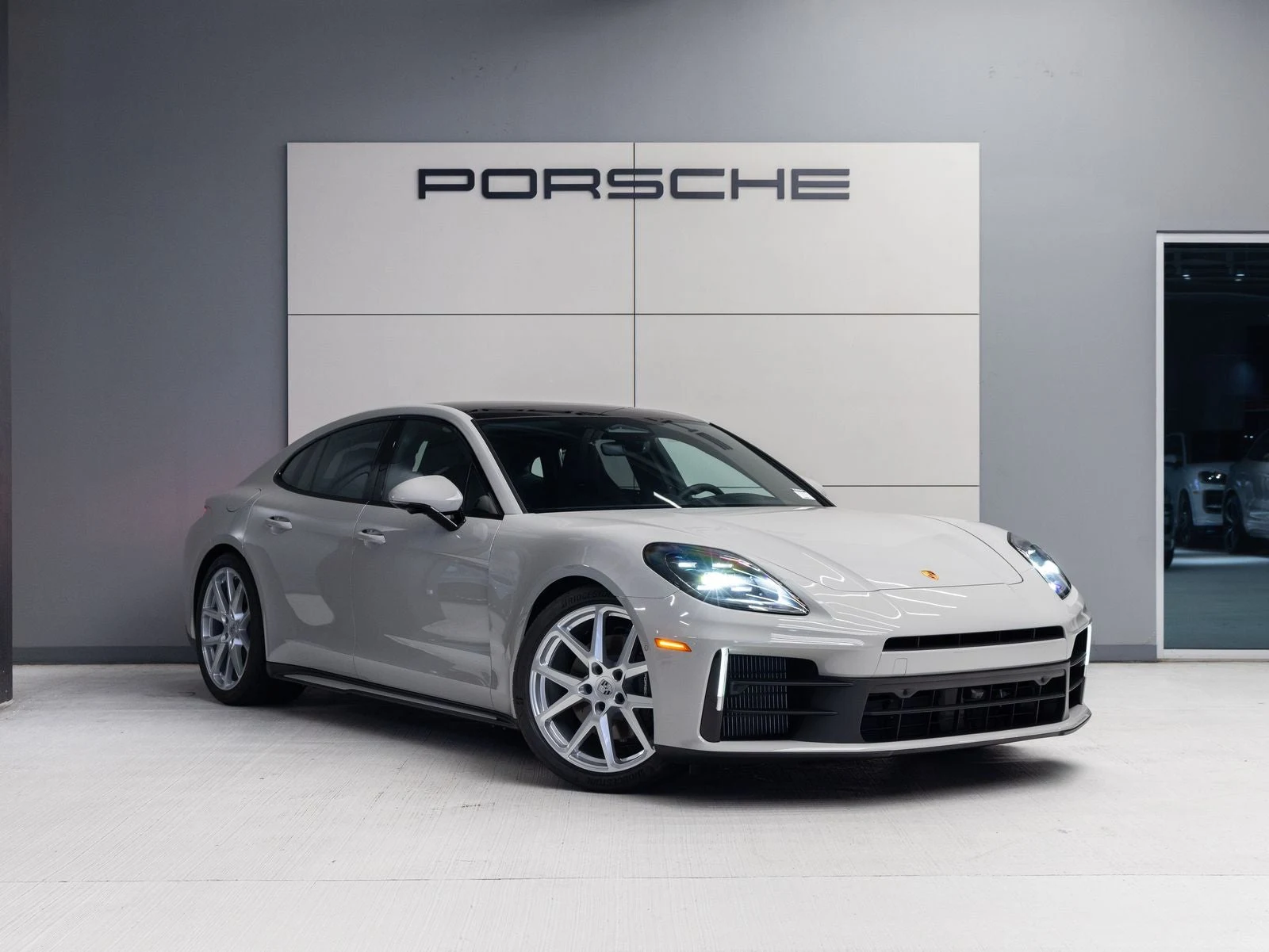 2026 Porsche Panamera 4 (976), 9/20