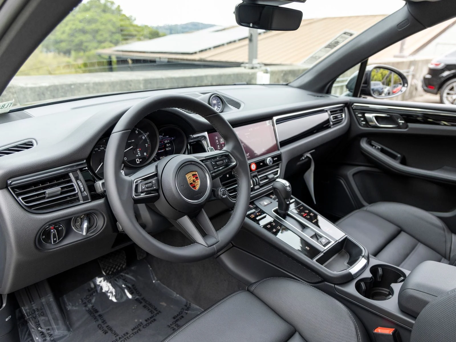 2026 Porsche Macan (95B), 4/20