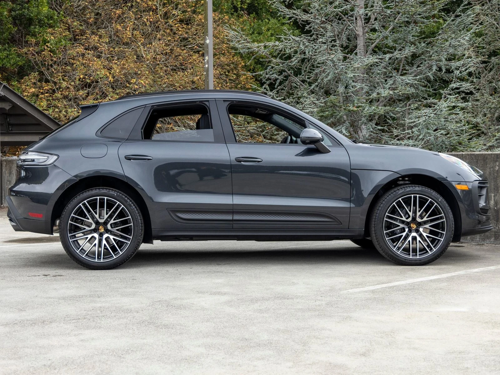 2026 Porsche Macan (95B), 12/20