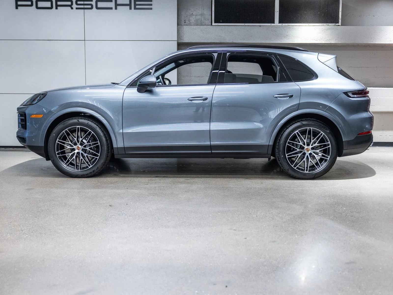 2026 Porsche Cayenne S (3rd Generation), 2/20