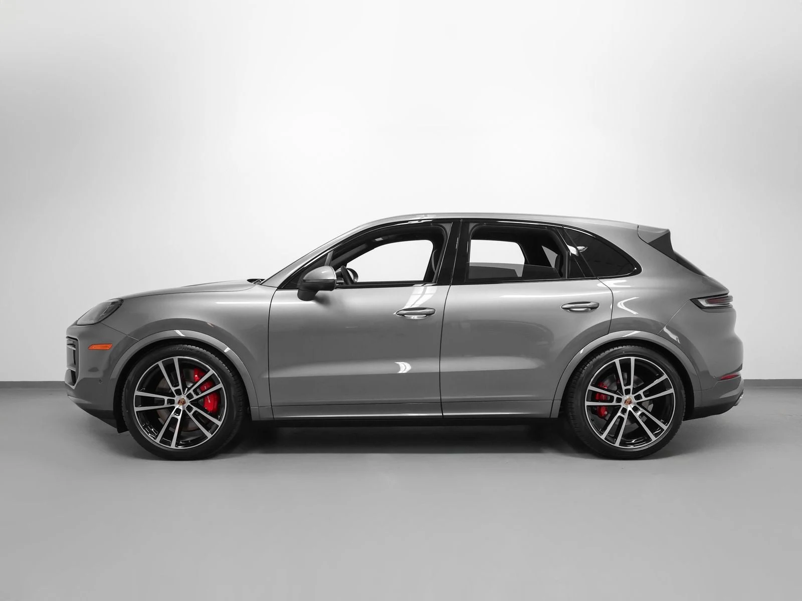 2026 Porsche Cayenne S (3rd Generation), 2/20