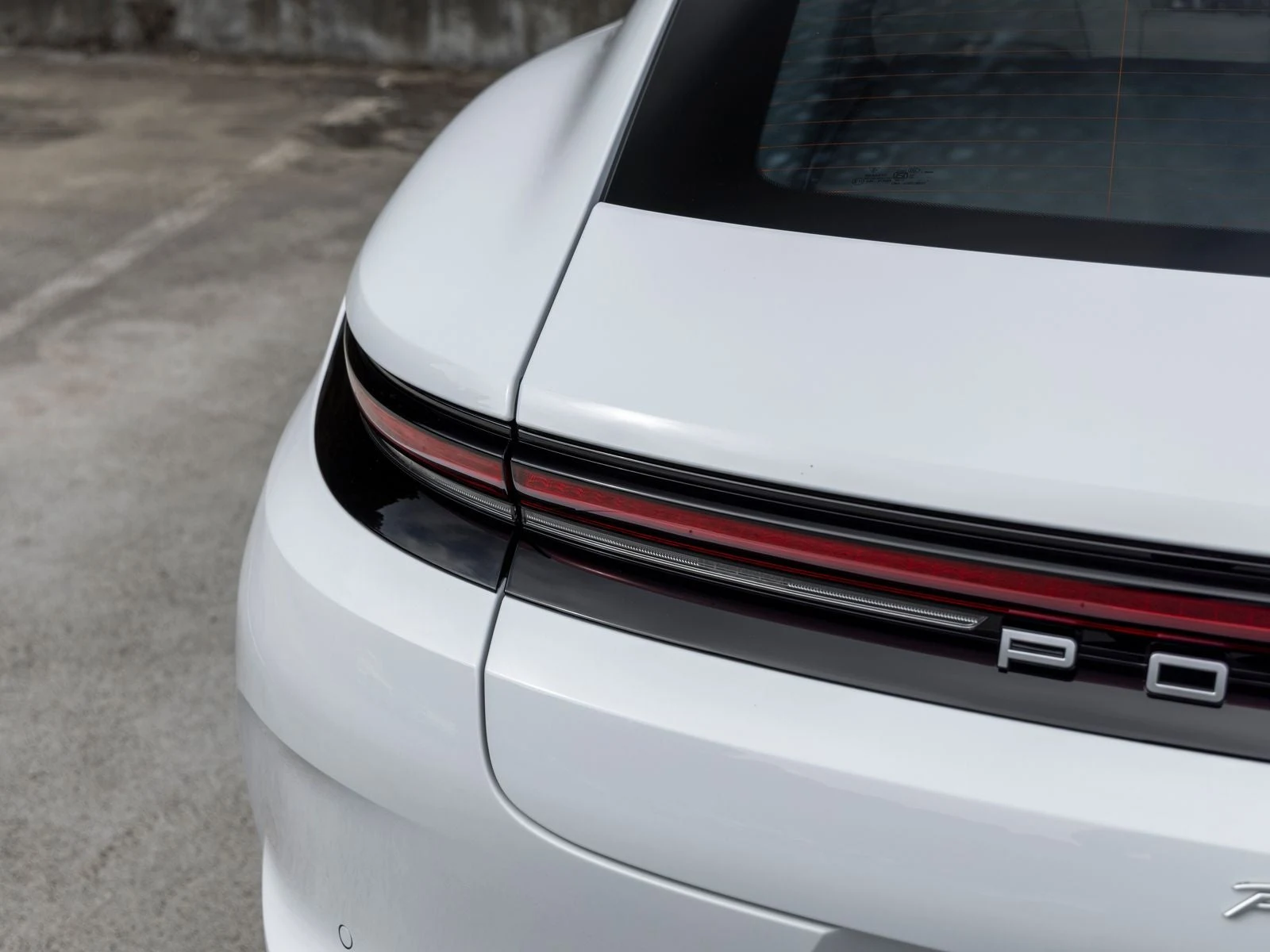 2026 Porsche Panamera 4 (976), 18/20