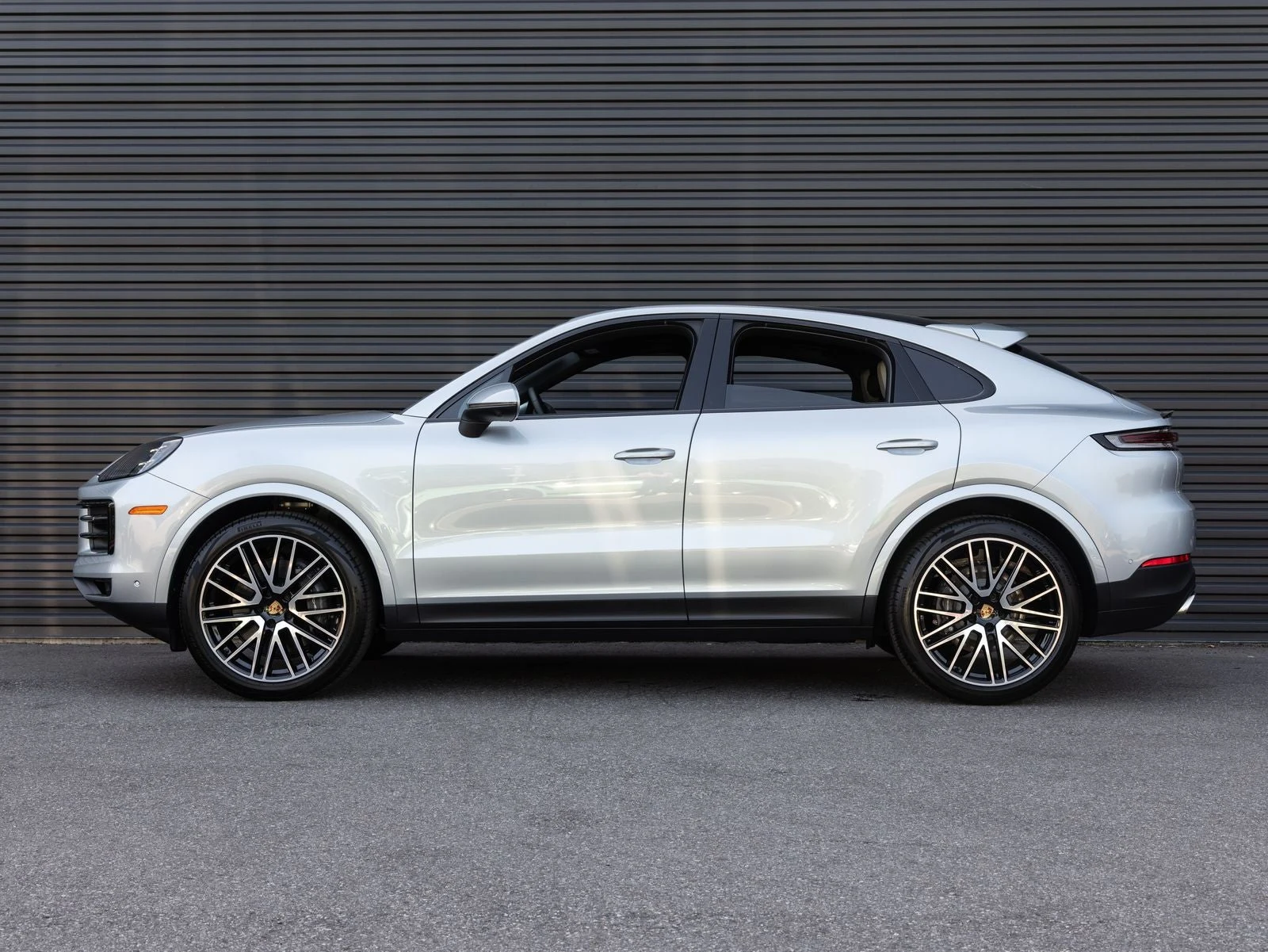 2026 Porsche Cayenne Coupé (3rd Generation), 2/20