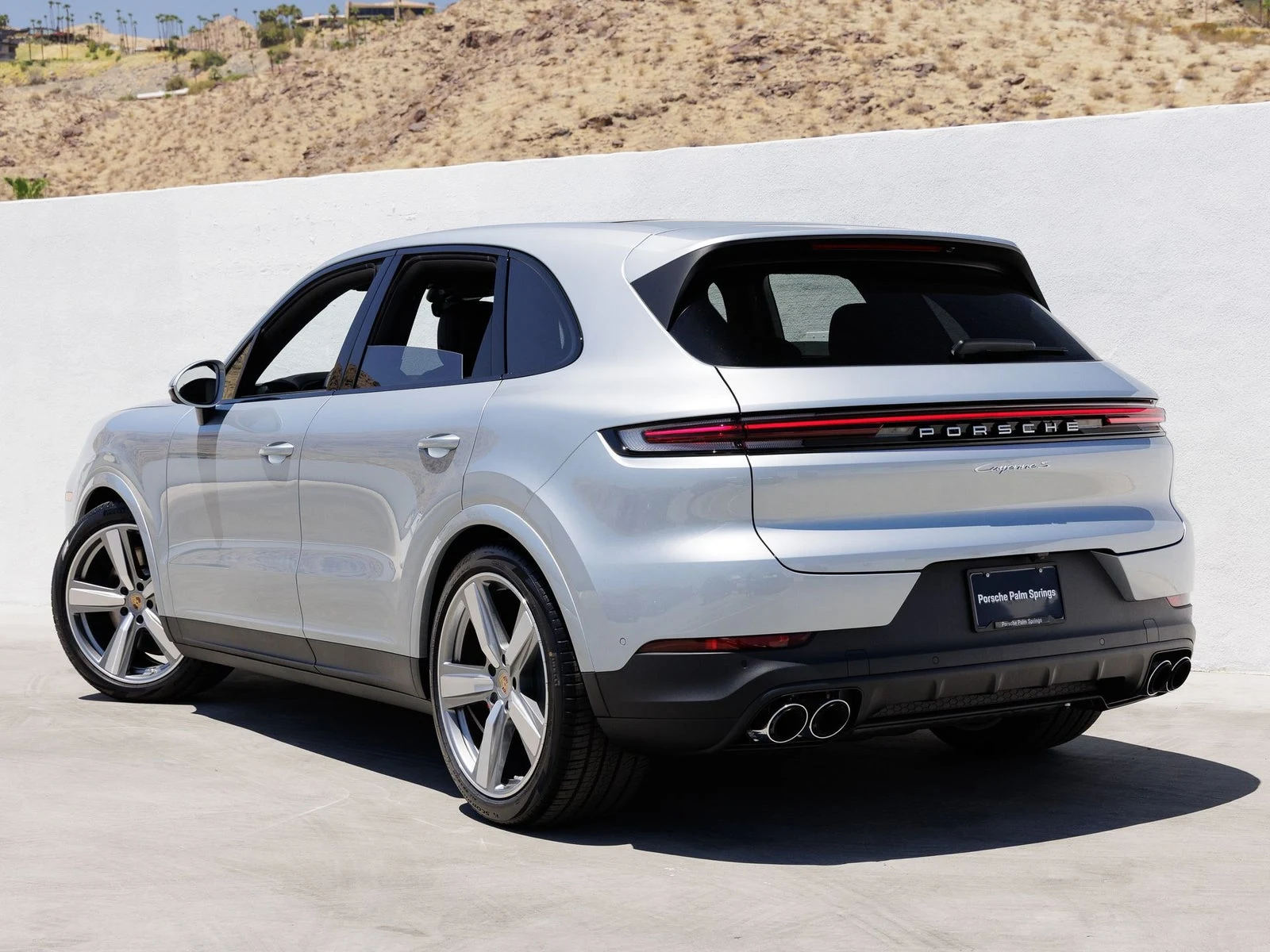 2026 Porsche Cayenne S (3rd Generation), 3/20