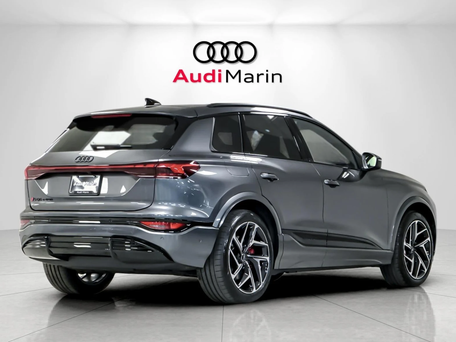 2027 Audi SQ6 e-tron Premium Plus, 5/20