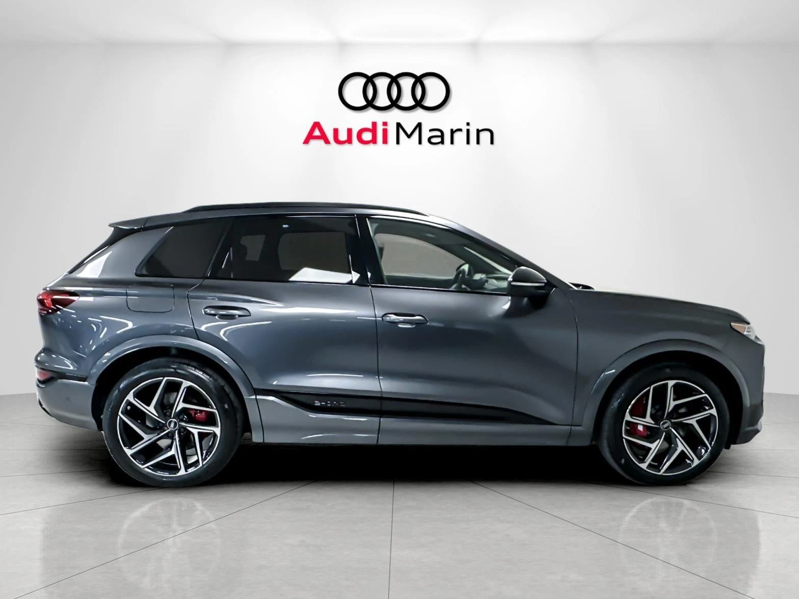 2027 Audi SQ6 e-tron Premium Plus, 6/20