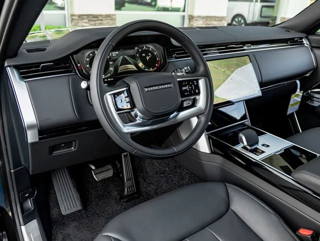 2026 Land Rover Range Rover SE (L460), 16/20
