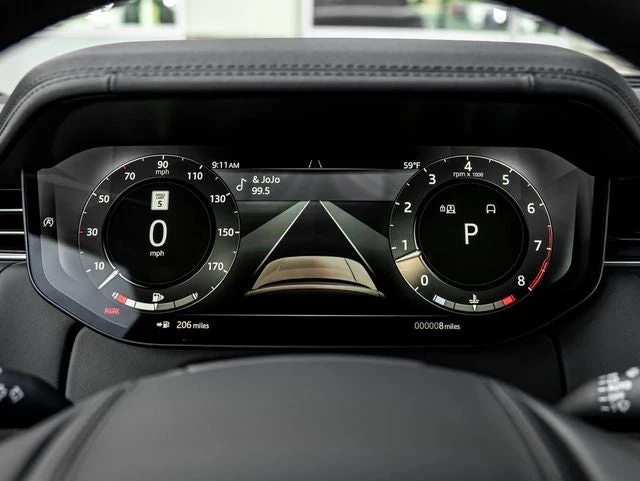 2026 Land Rover Range Rover SE (L460), 17/20