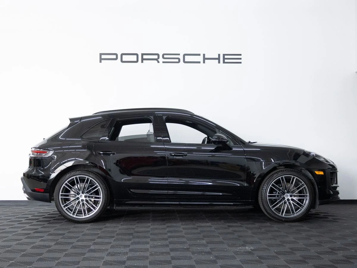 2026 Porsche Macan S (95B), 8/20