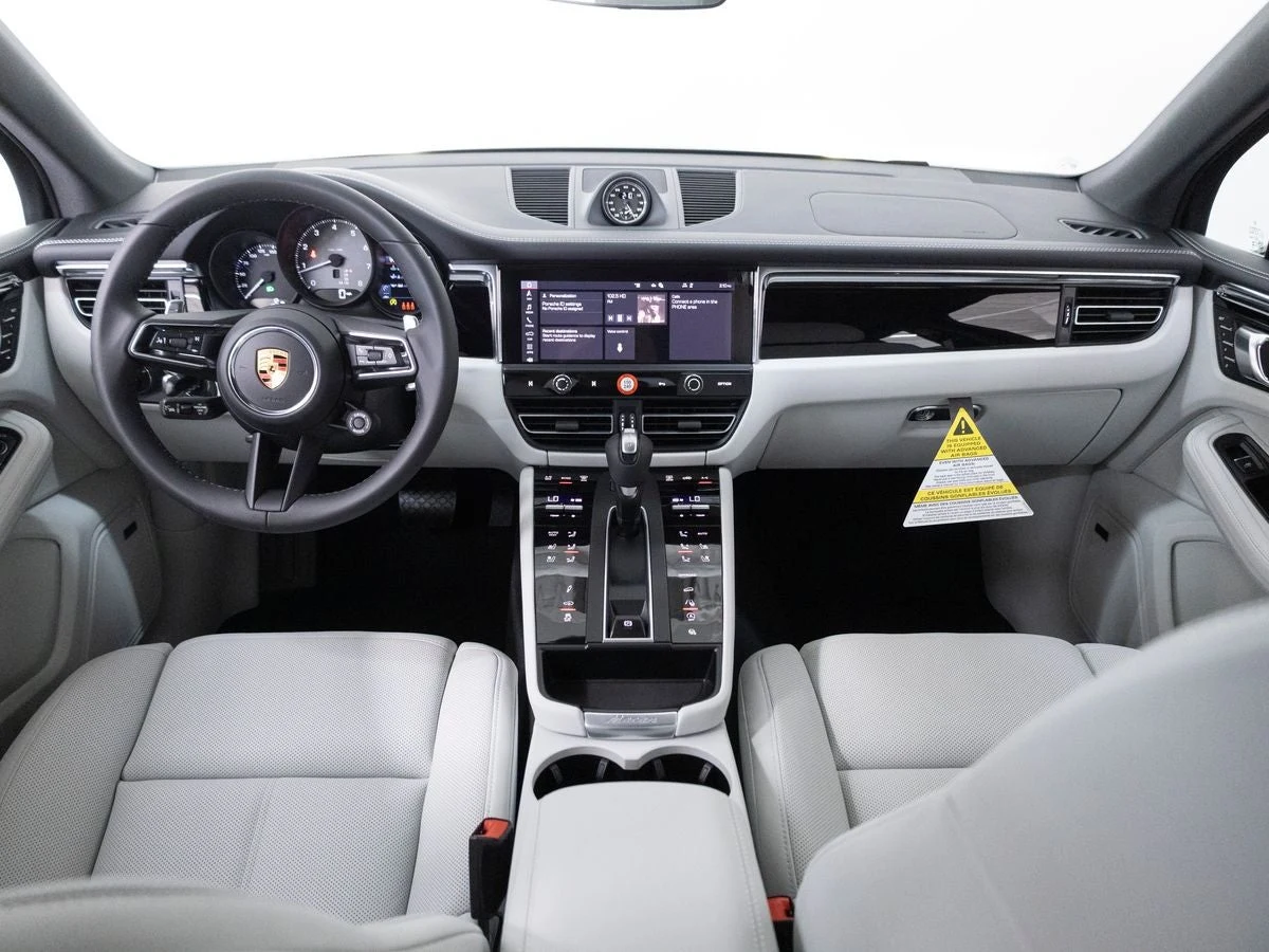 2026 Porsche Macan S (95B), 16/20