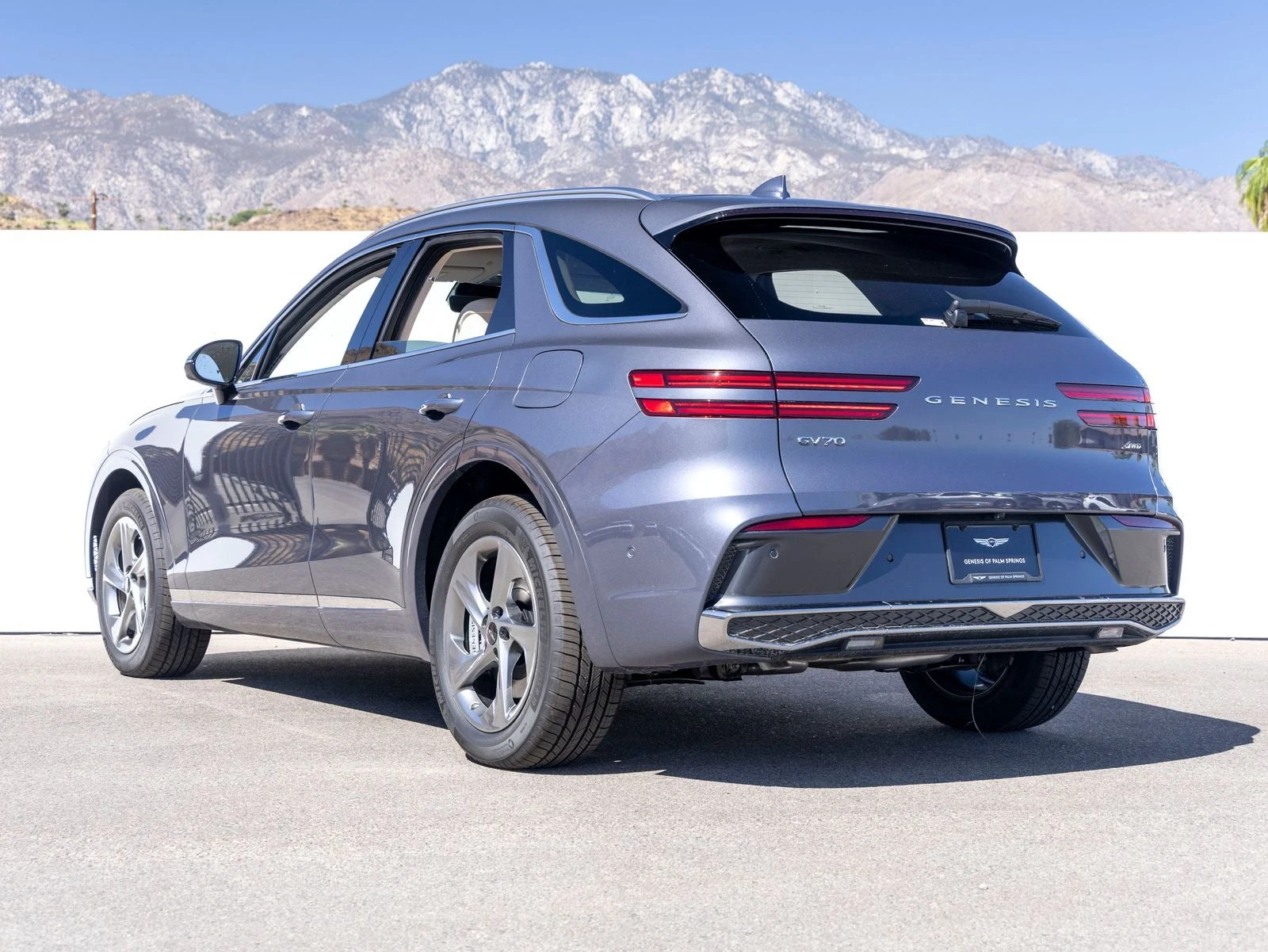 2026 Genesis GV70 2.5T Advanced (2024 Update), 3/20