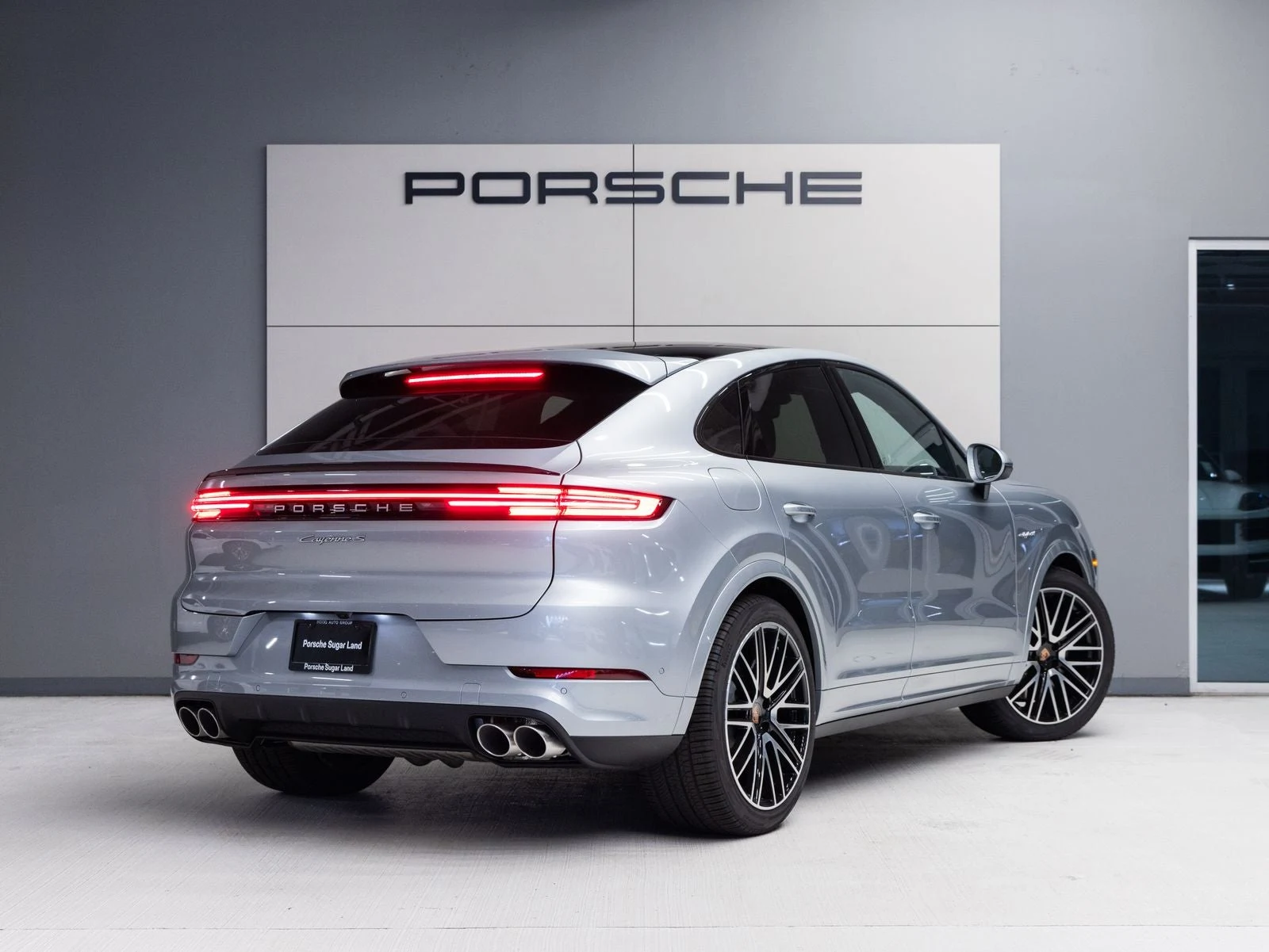 2026 Porsche Cayenne S E-Hybrid Coupé (3rd Generation), 7/20