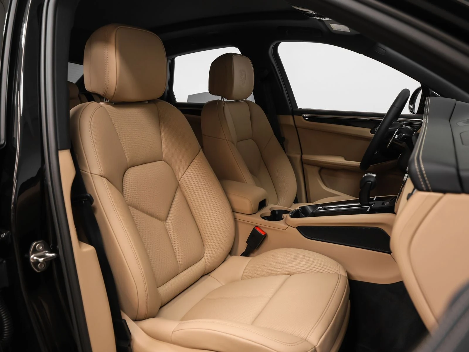 2026 Porsche Macan (95B), 19/20