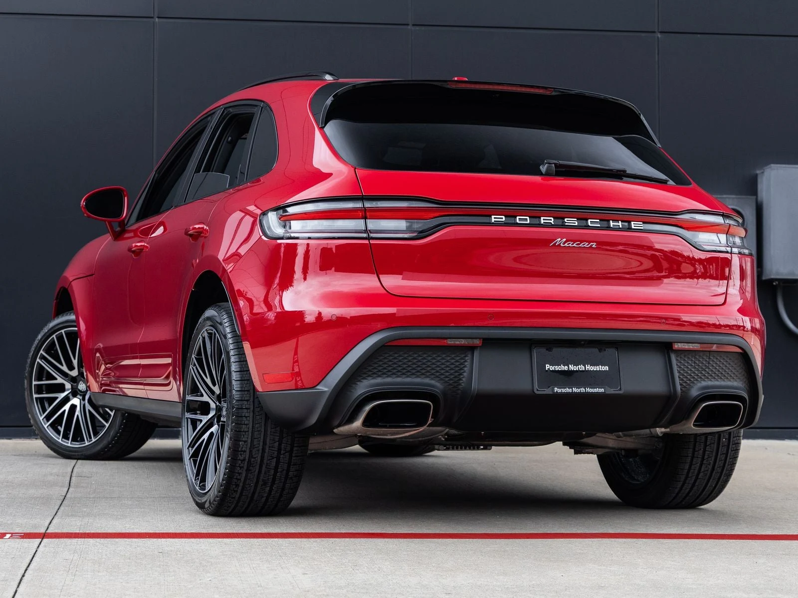 2026 Porsche Macan (95B), 3/20