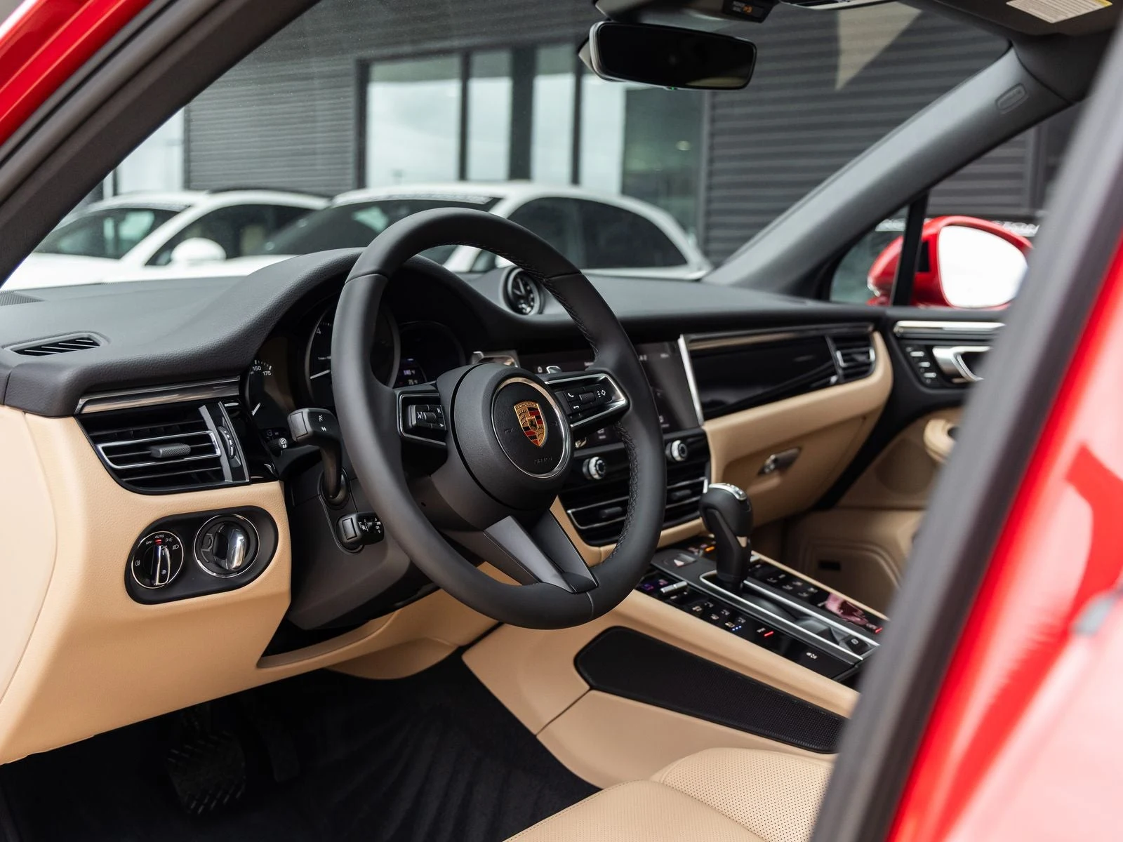 2026 Porsche Macan (95B), 4/20