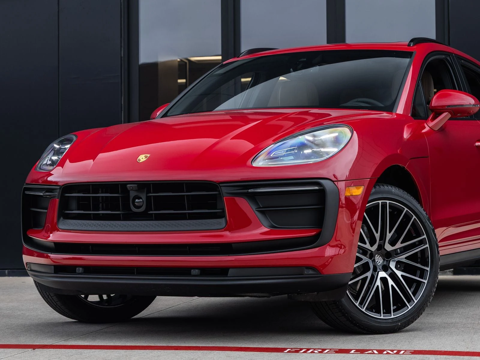 2026 Porsche Macan (95B), 7/20
