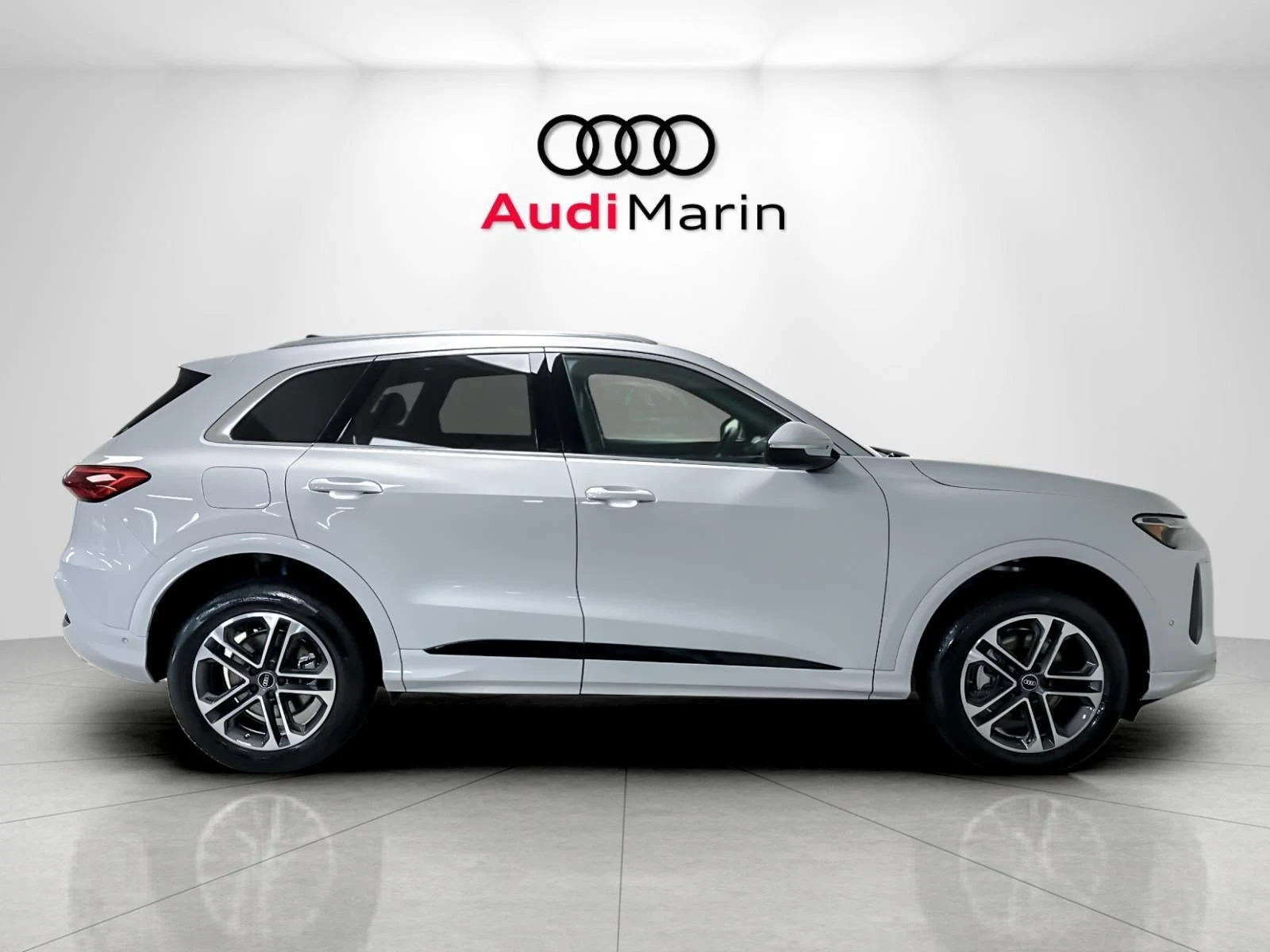 2026 Audi Q5 Premium quattro (GU), 6/20