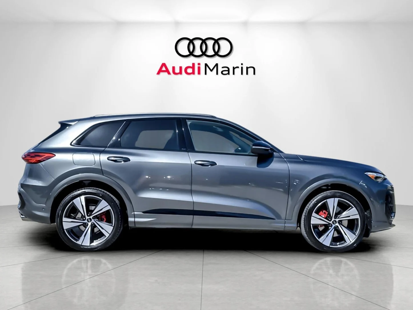 2026 Audi SQ5 Premium Plus quattro (GU), 6/20