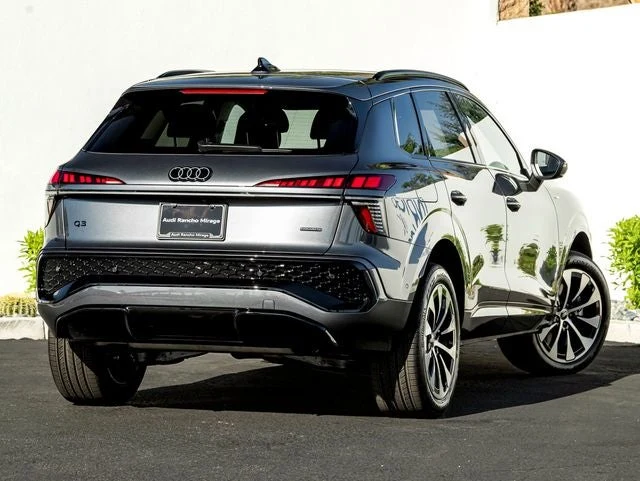 2026 Audi Q3 S line quattro (FJ), 8/20