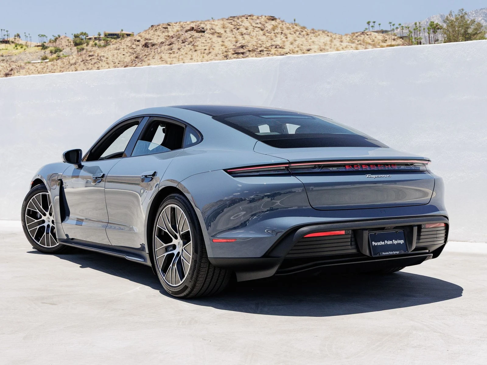 2026 Porsche Taycan 4 Sedan (2025 Update), 3/20