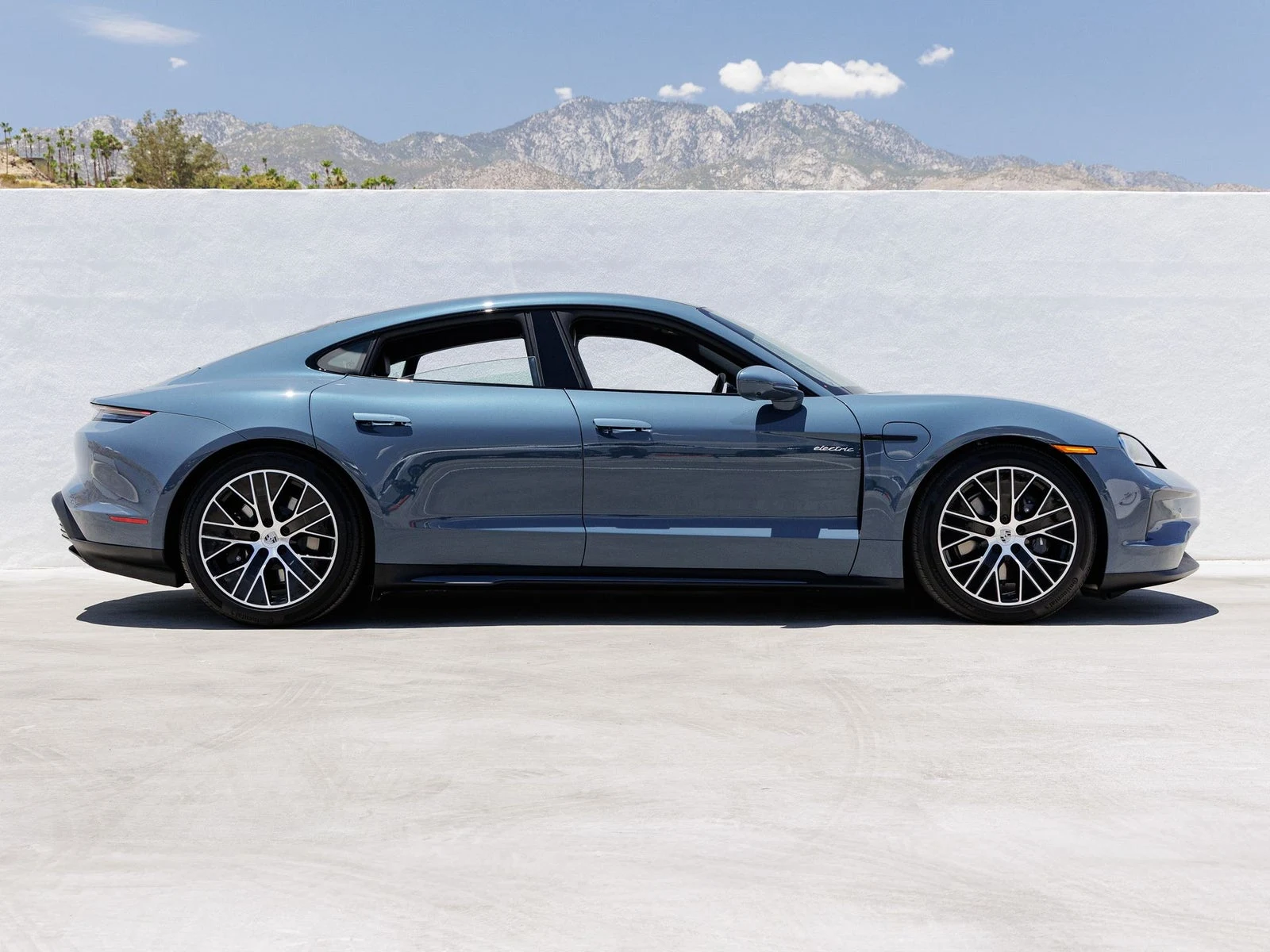 2026 Porsche Taycan 4 Sedan (2025 Update), 8/20