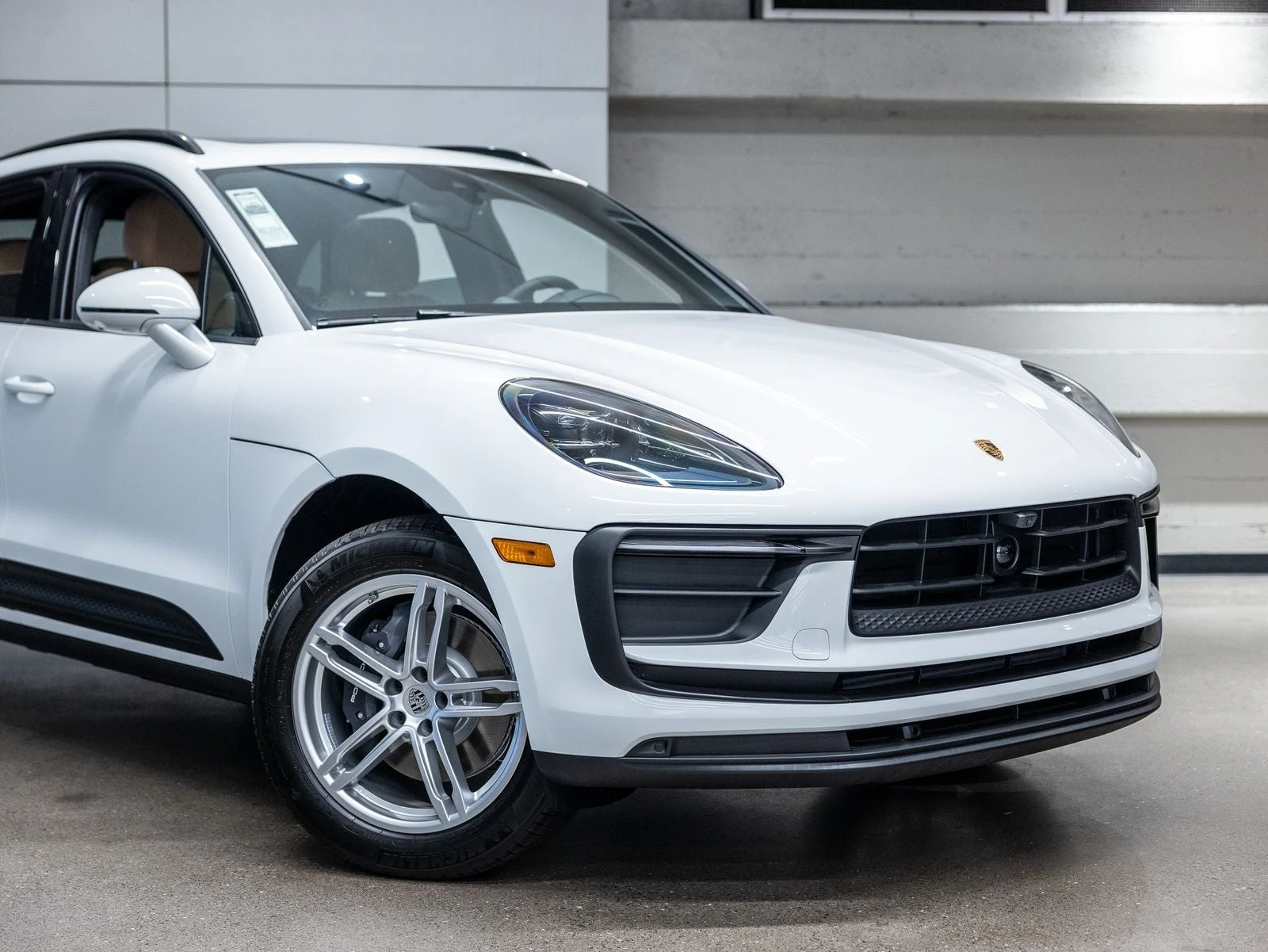 2026 Porsche Macan (95B), 13/20