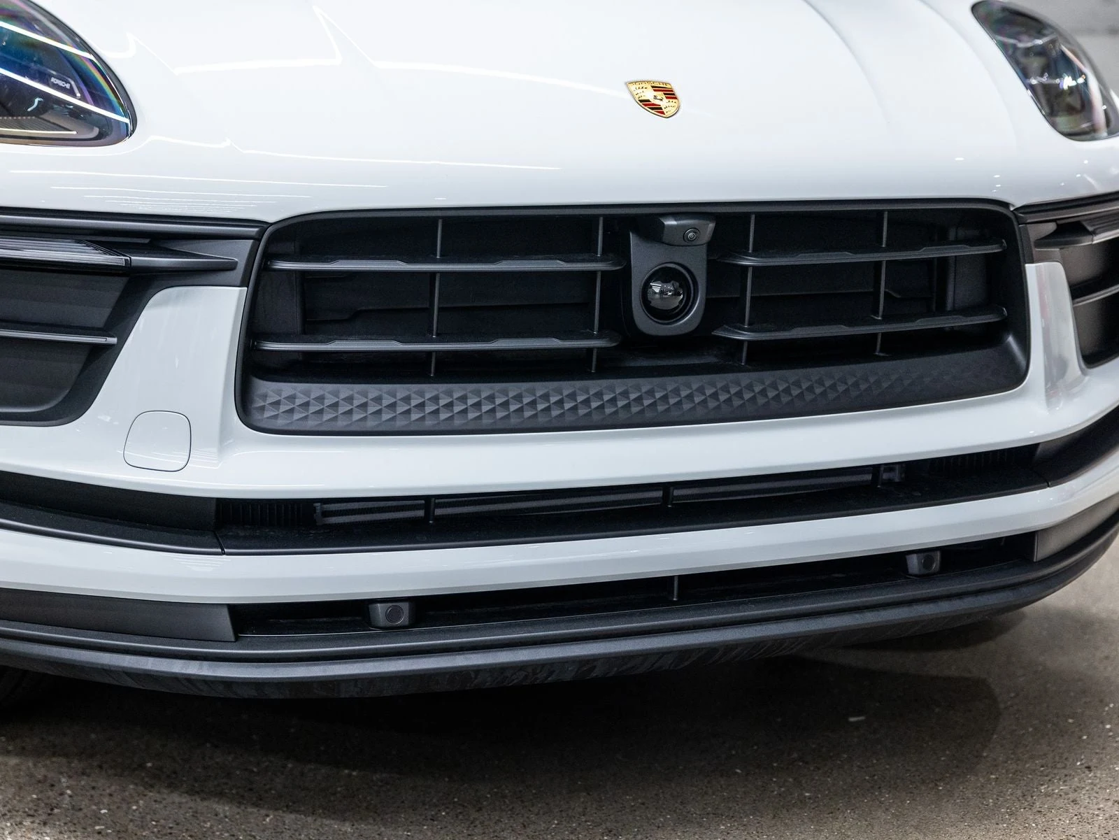 2026 Porsche Macan (95B), 14/20