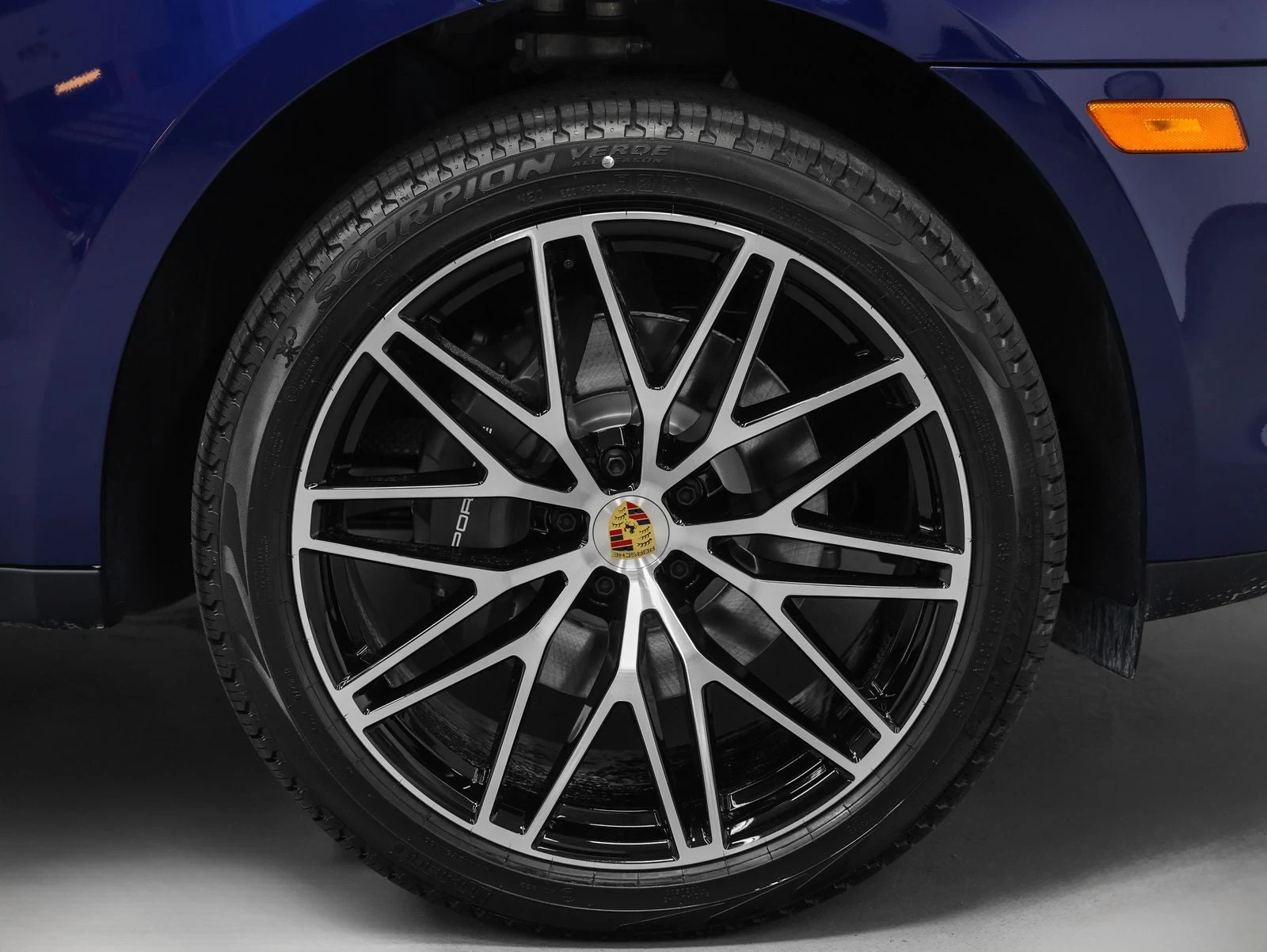 2026 Porsche Macan (95B), 15/20