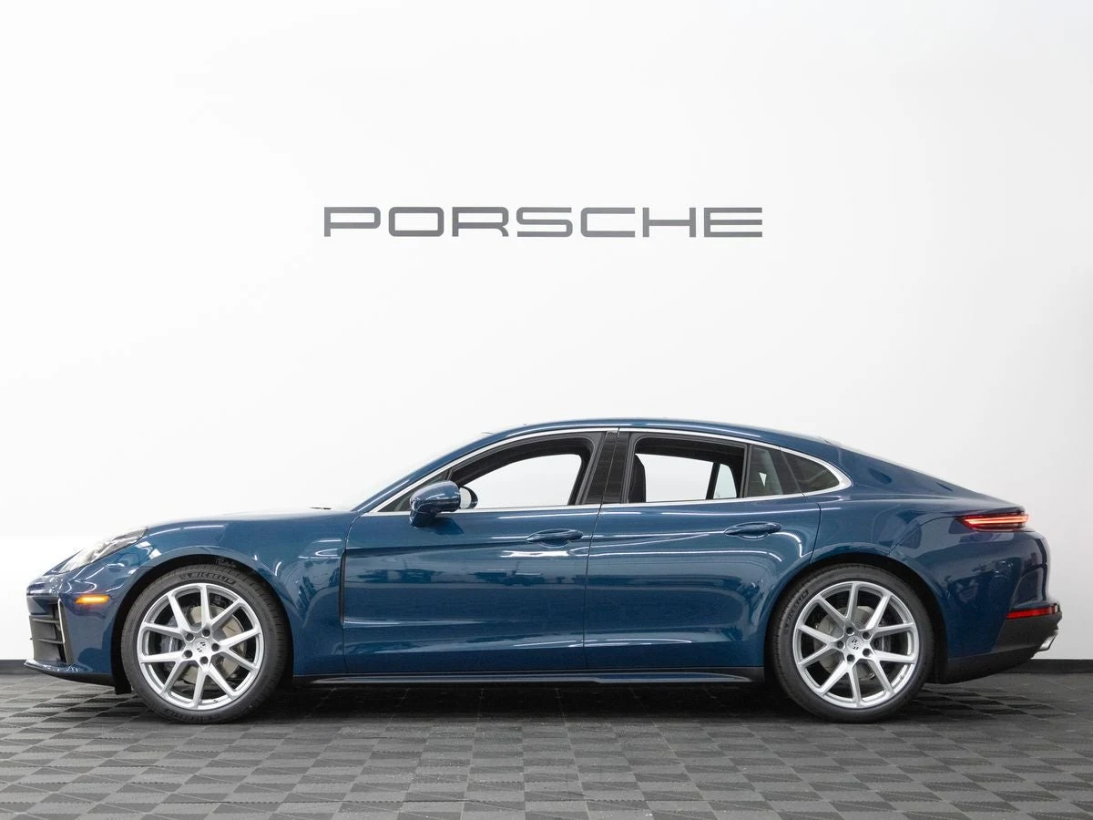 2026 Porsche Panamera 4 (976), 2/20