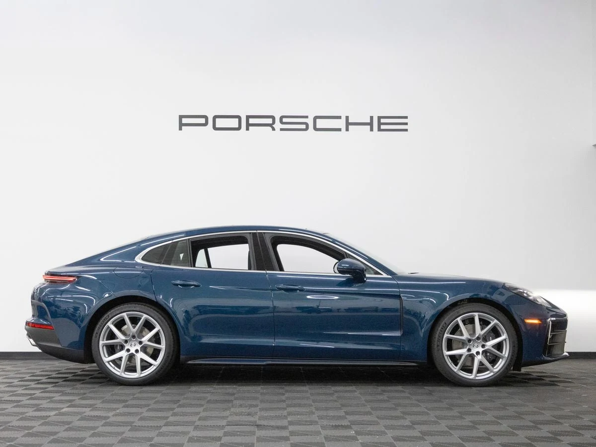 2026 Porsche Panamera 4 (976), 8/20