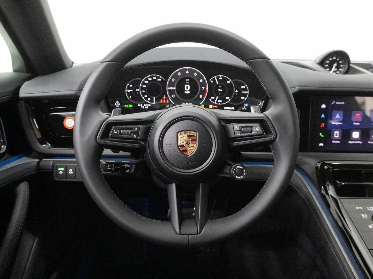 2026 Porsche Panamera 4 (976), 20/20