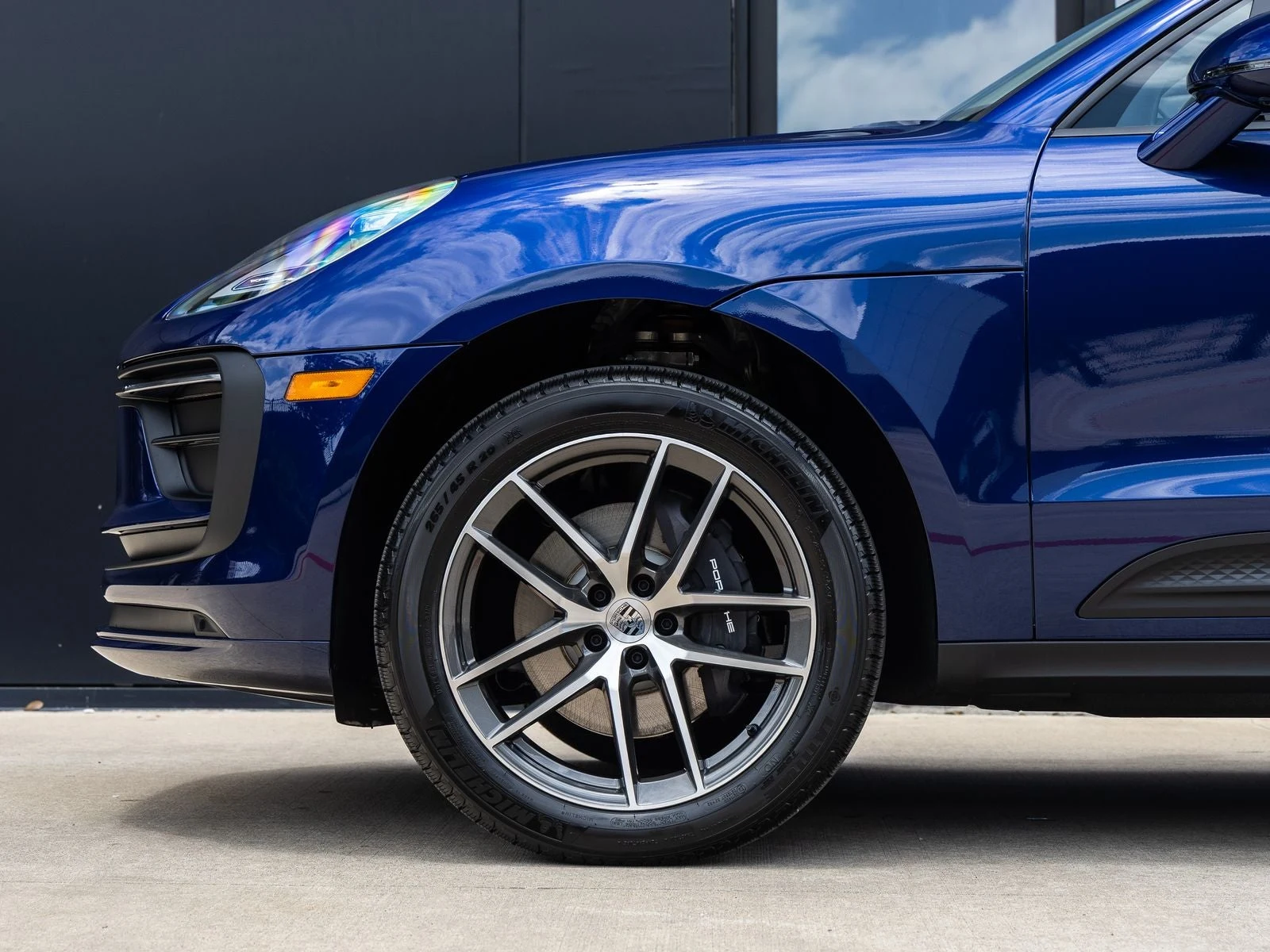 2026 Porsche Macan (95B), 13/20