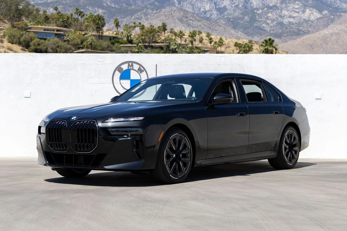 BMW 760i xDrive (G70) · Black Sapphire Metallic · Indigo Auto Group