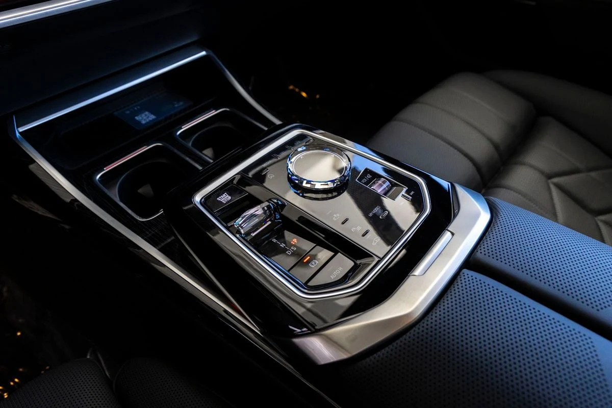 2026 BMW 760i xDrive (G70), 19/20