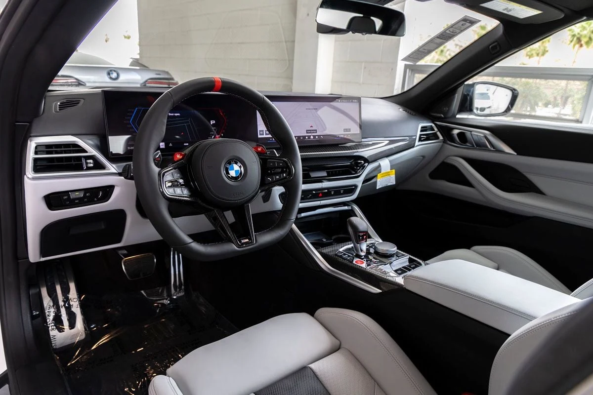 2026 BMW M4 Competition Convertible (G83), 18/20