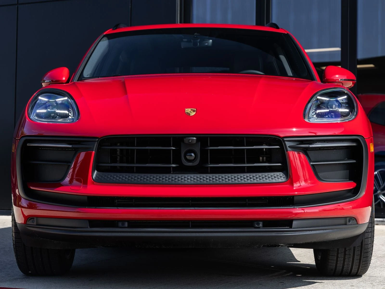 2026 Porsche Macan (95B), 8/20