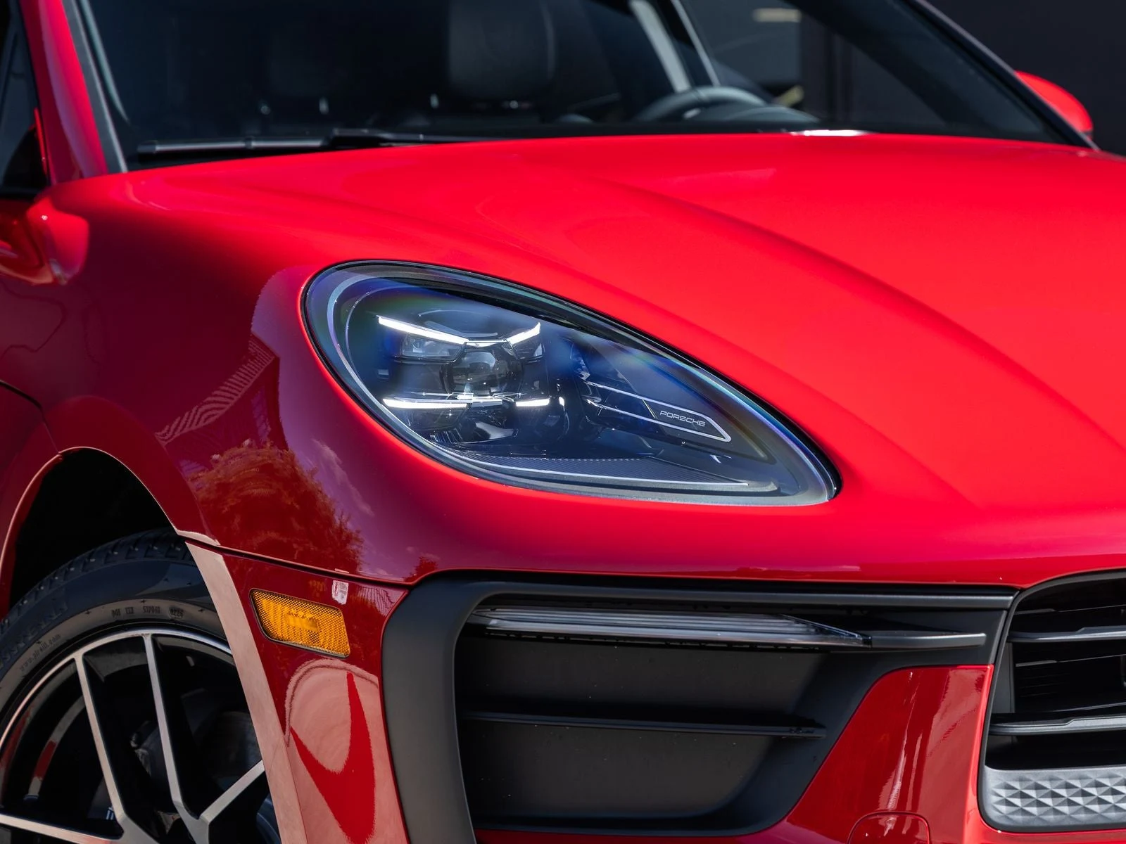 2026 Porsche Macan (95B), 20/20